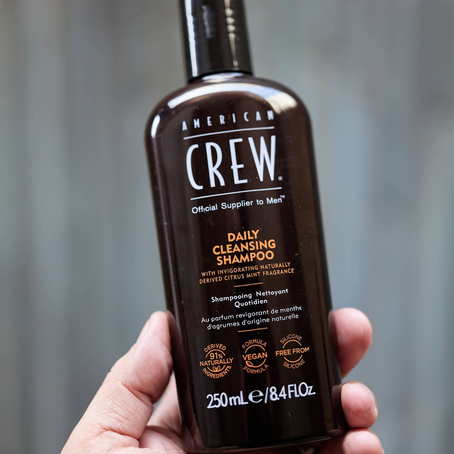 American Crew ikdienas tīrīšanas līdzeklis