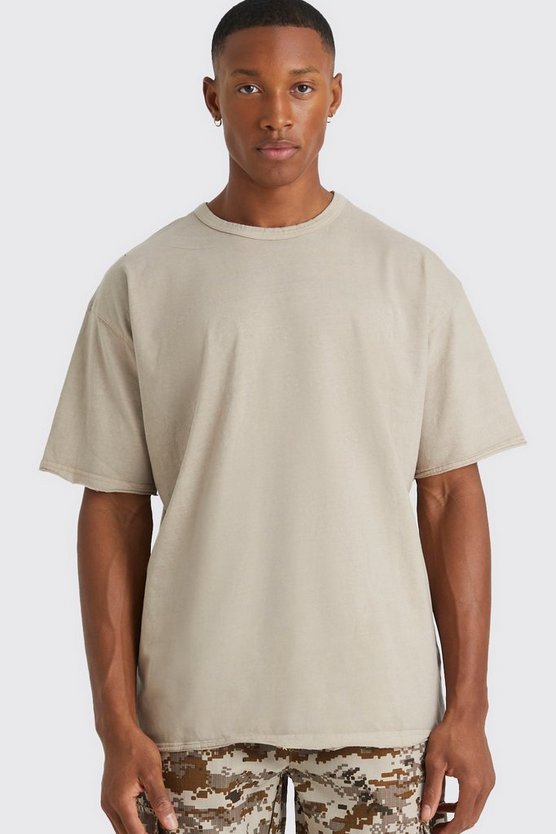 Oversize T-Shirt mit rohem Saum