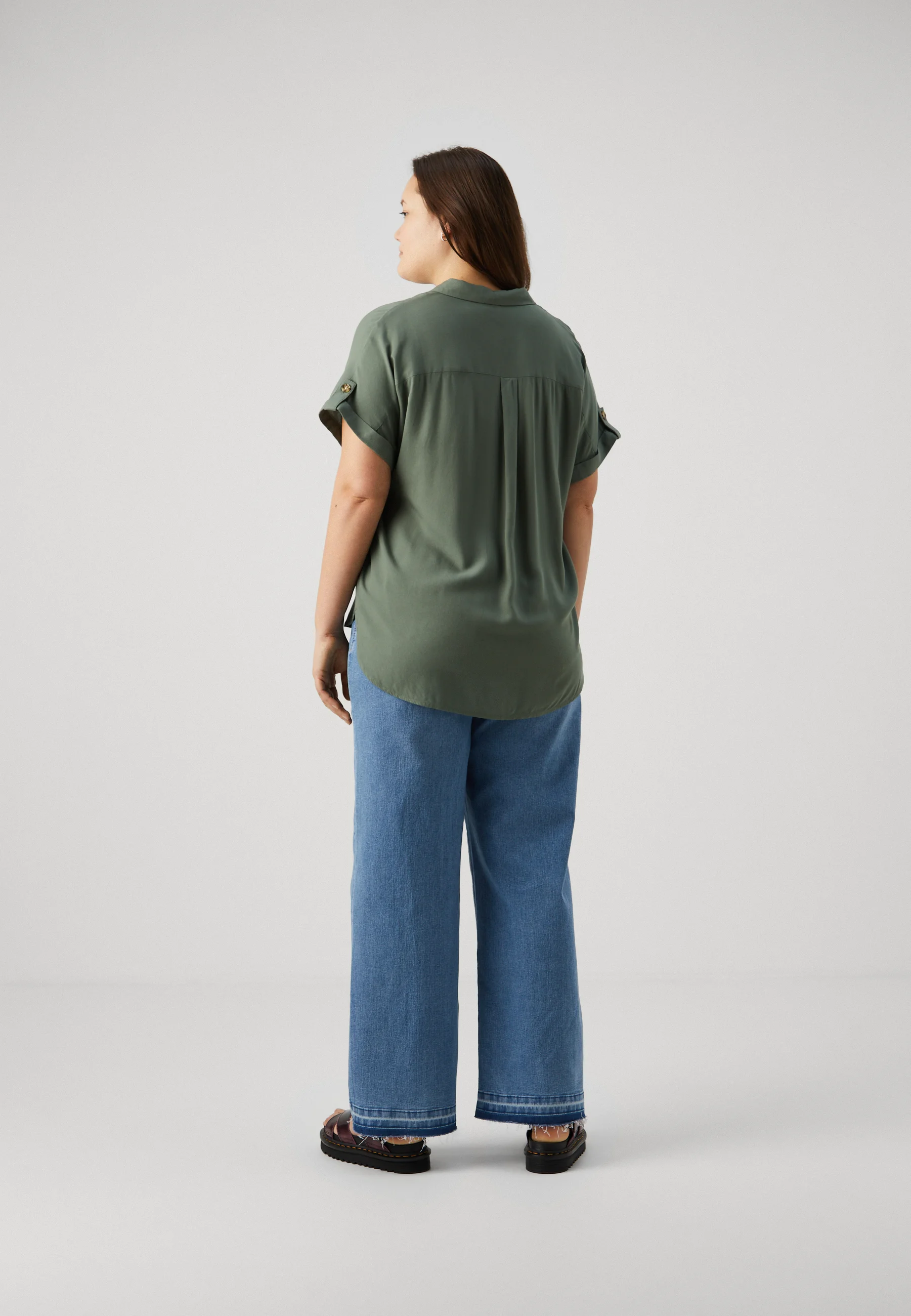 Camisa VMCBUMPY de Vero Moda Curve