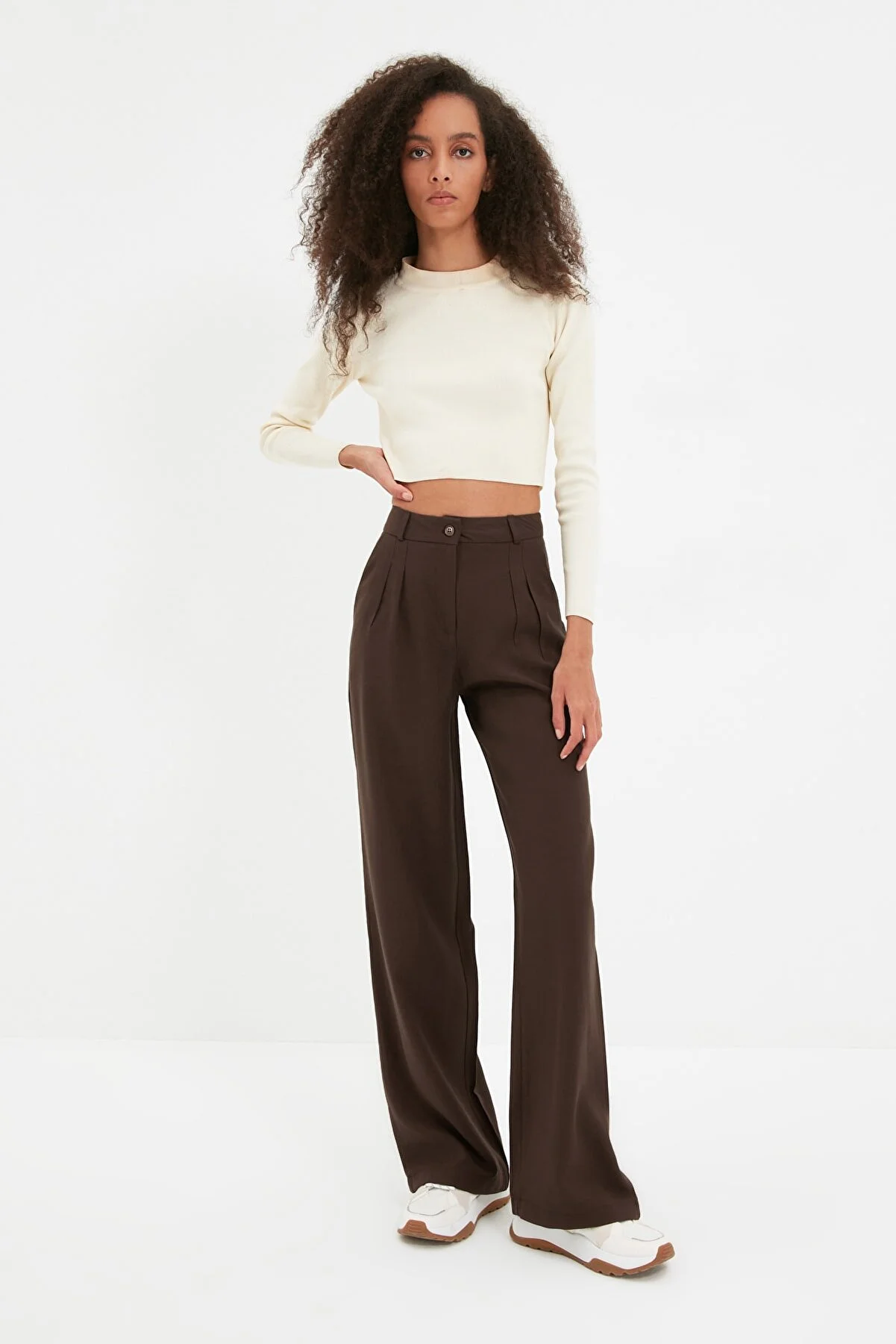 Trendyol Collection  Braune, plissierte Webhose mit weitem Bein TWOAW22PL0475