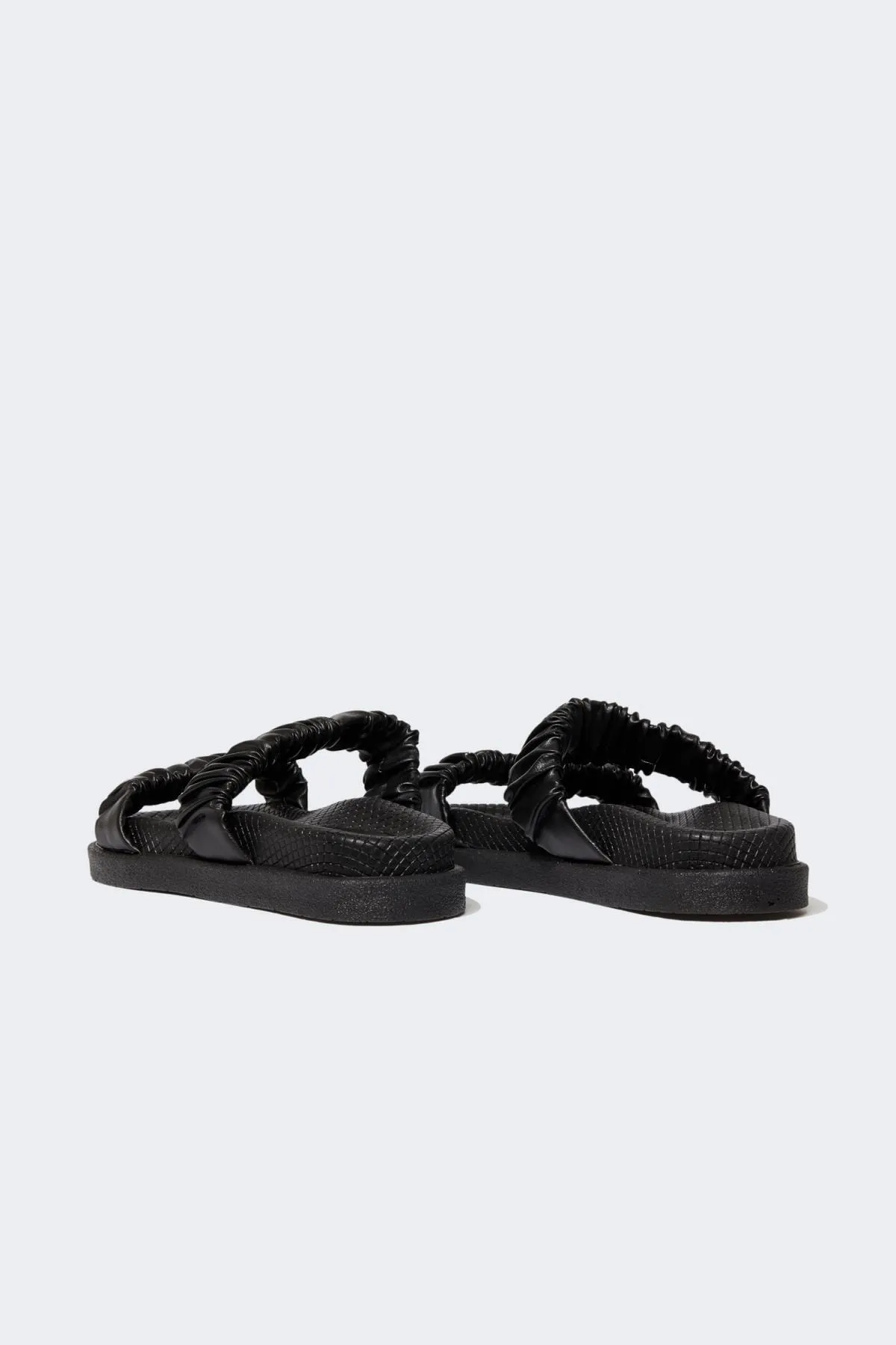 DeFacto  Damen-Sandalen mit doppeltem Riemen und dicker Sohle