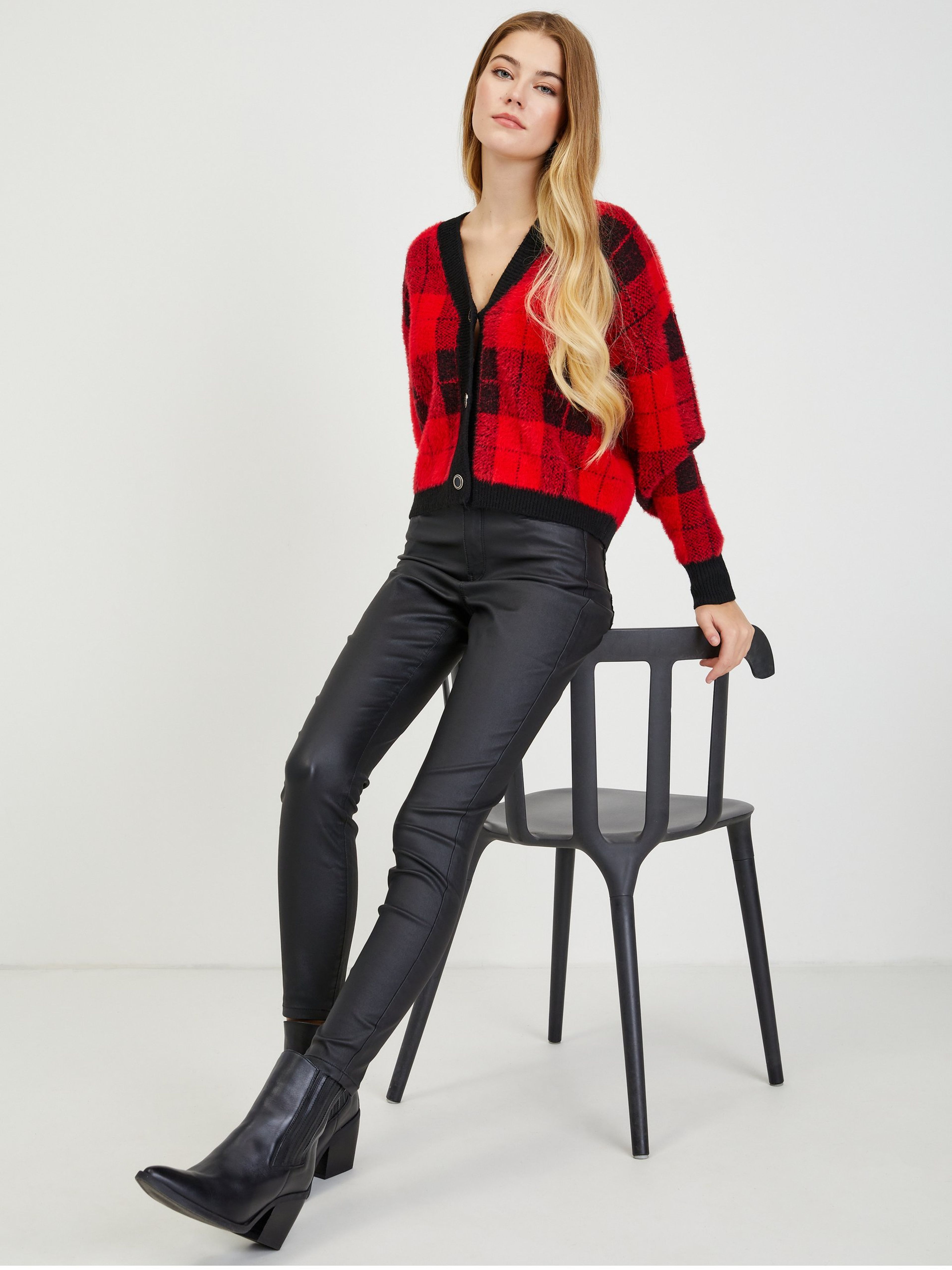 Schwarz-rot karierte Damencardigan ORSAY