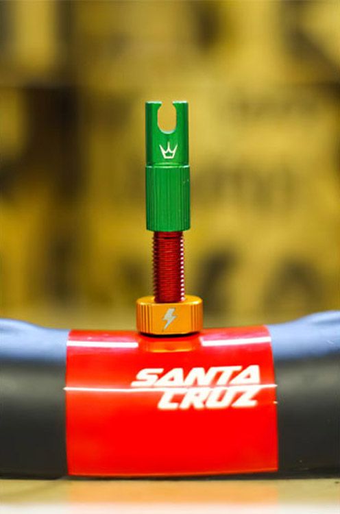 Peaty's 50to01 MK2 Tubeless 42mm Ventile kaufen | Bike-Discount