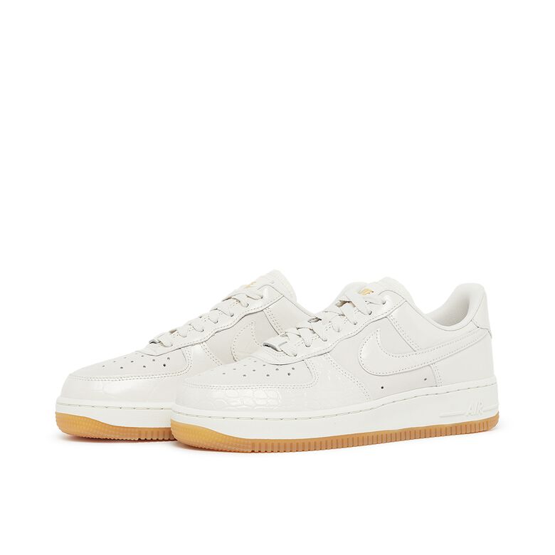 NIKE Wmns Air Force 1'07 