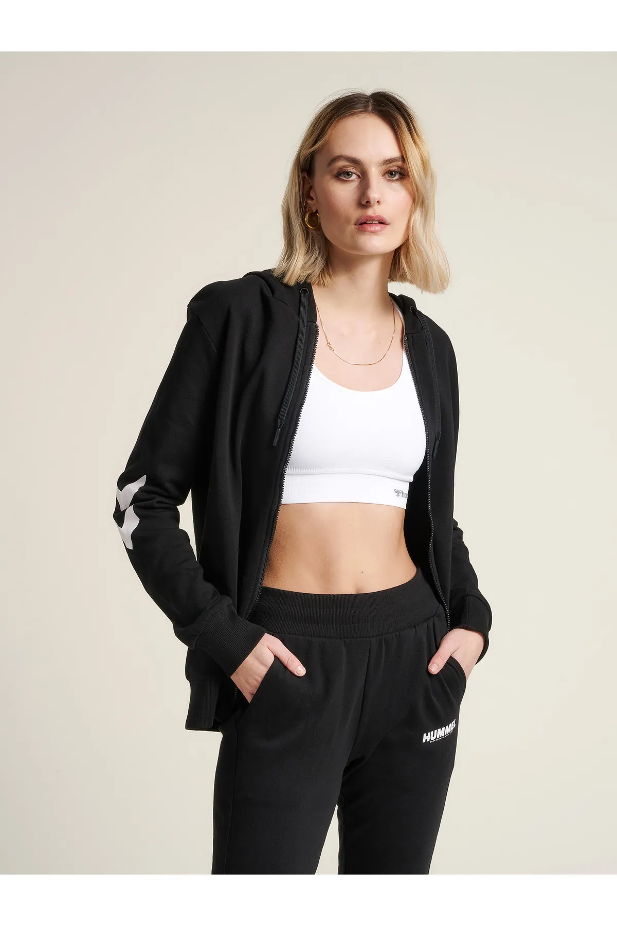 hummel  Sweatshirt - Schwarz - Regular Fit