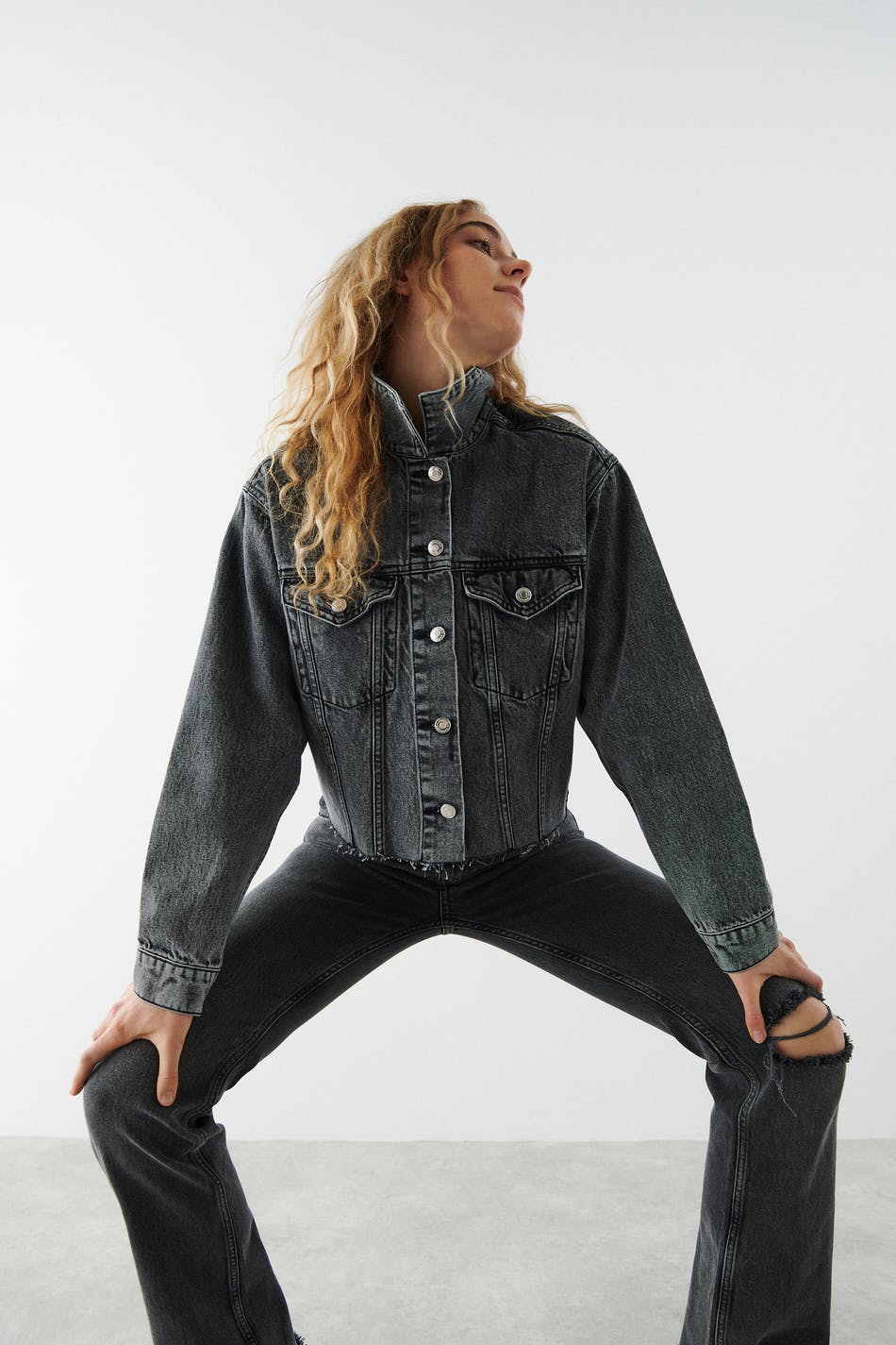 Short denim jacket