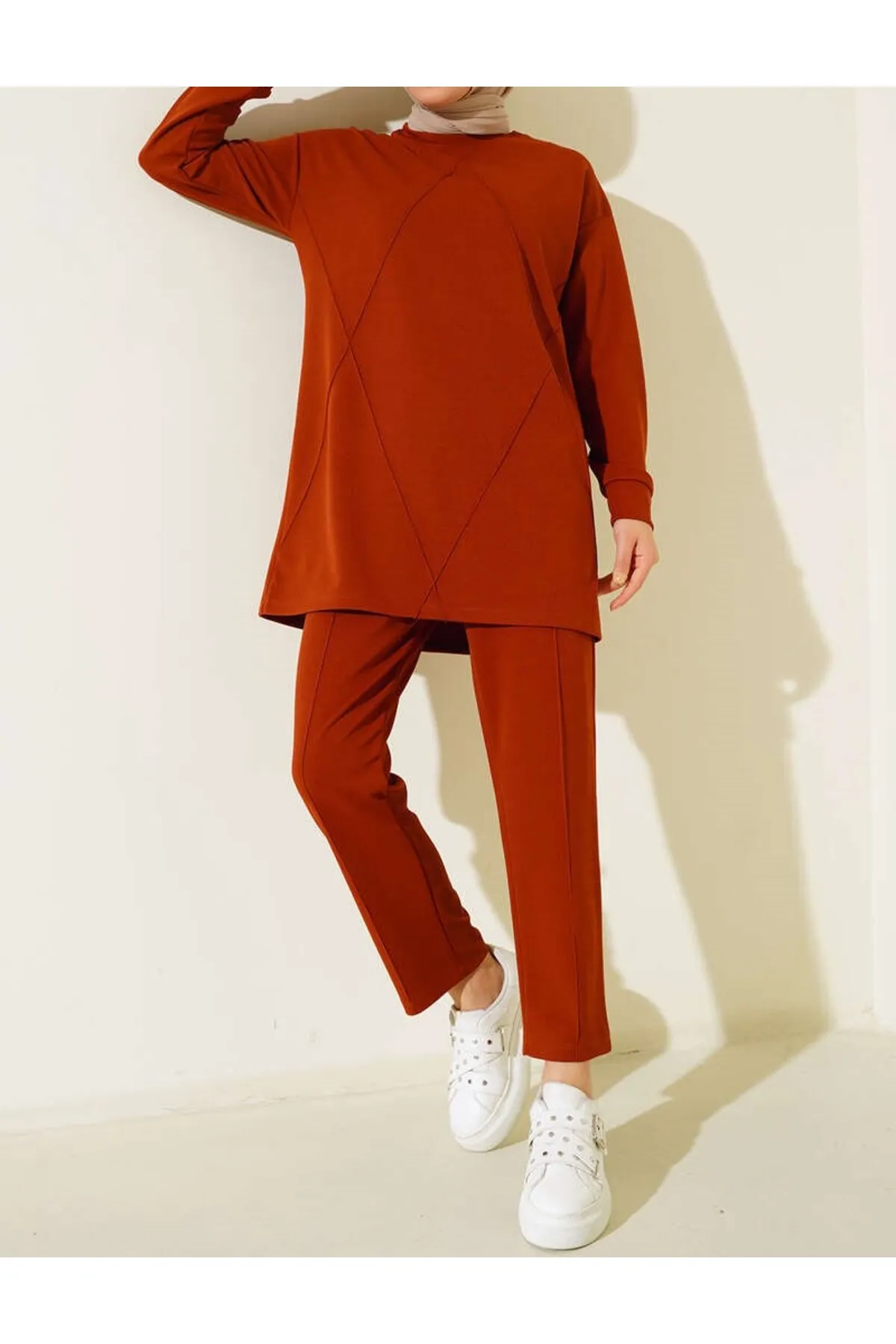 VOLT CLOTHİNG  Damen-Doppelanzug mit Çima-Muster