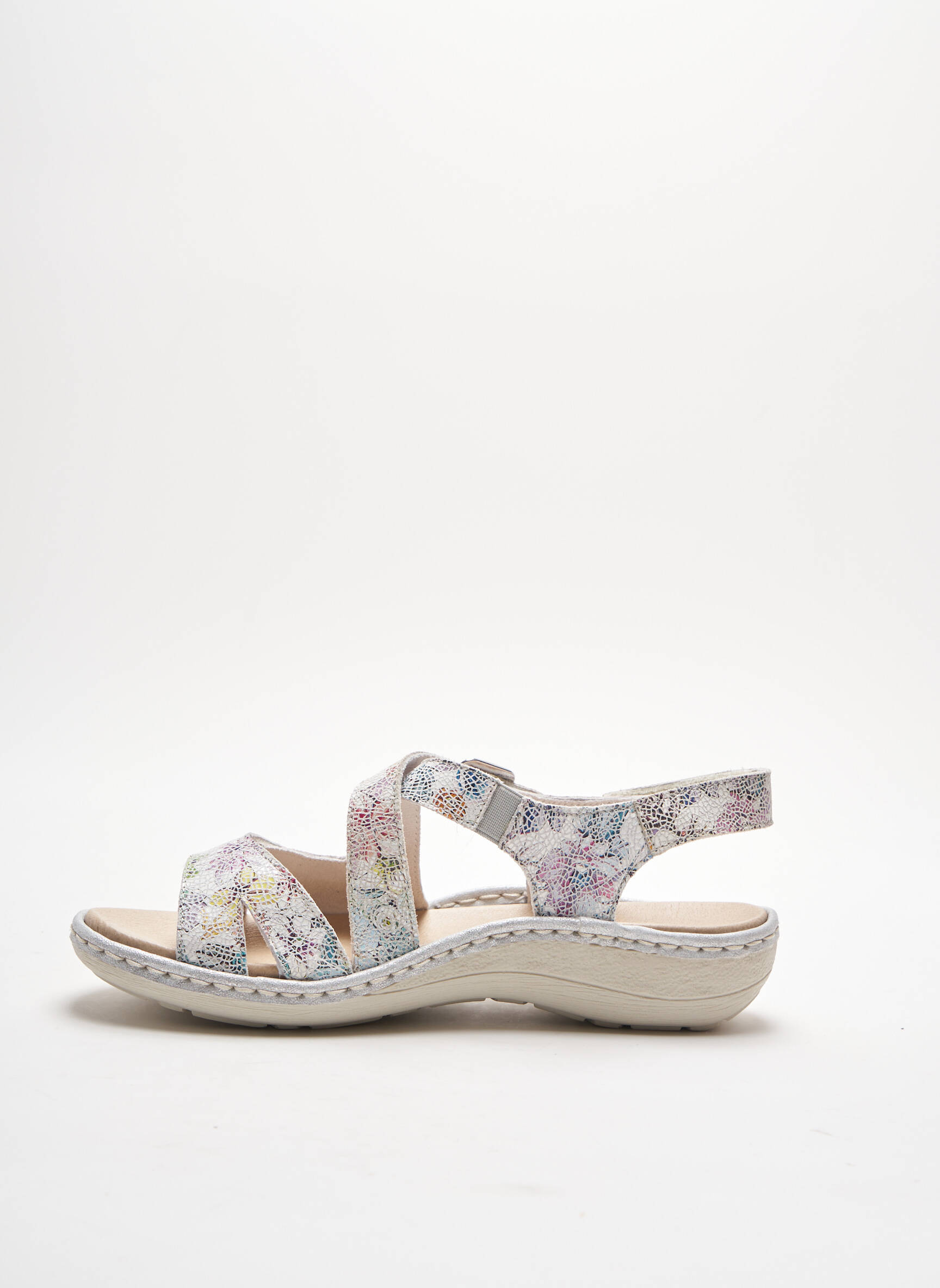 Remonte Sandales Nu Pieds Femme couleur blanc