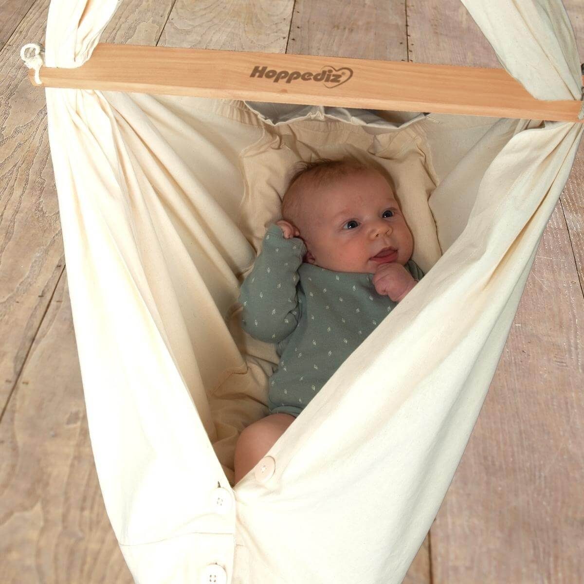 Hoppediz Federwippe Komplett-Set Baby-Federwiege, Matratze und Befestigung