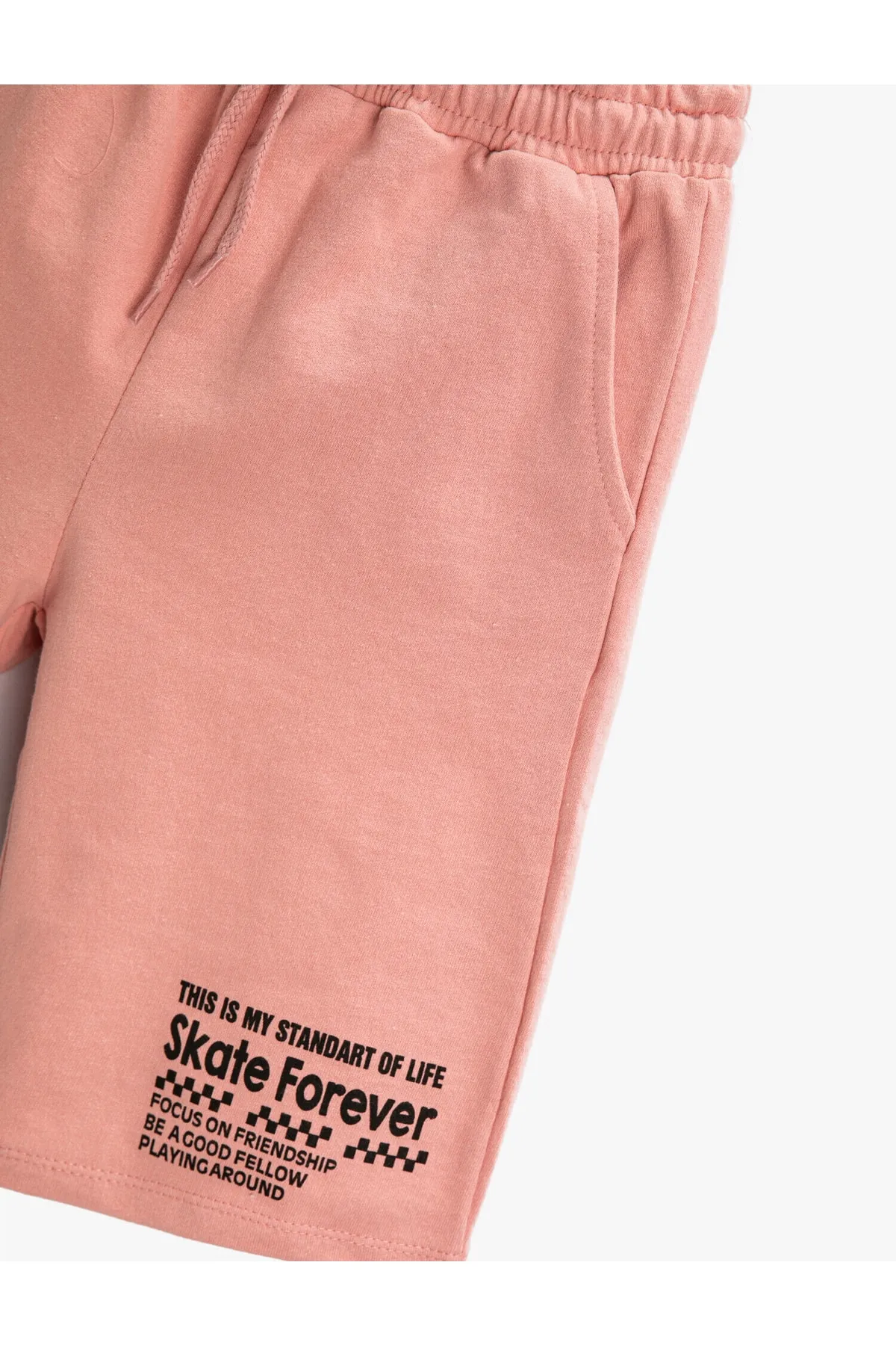 Koton  Bedruckte Shorts mit elastischem Bund über dem Knie aus Baumwolle