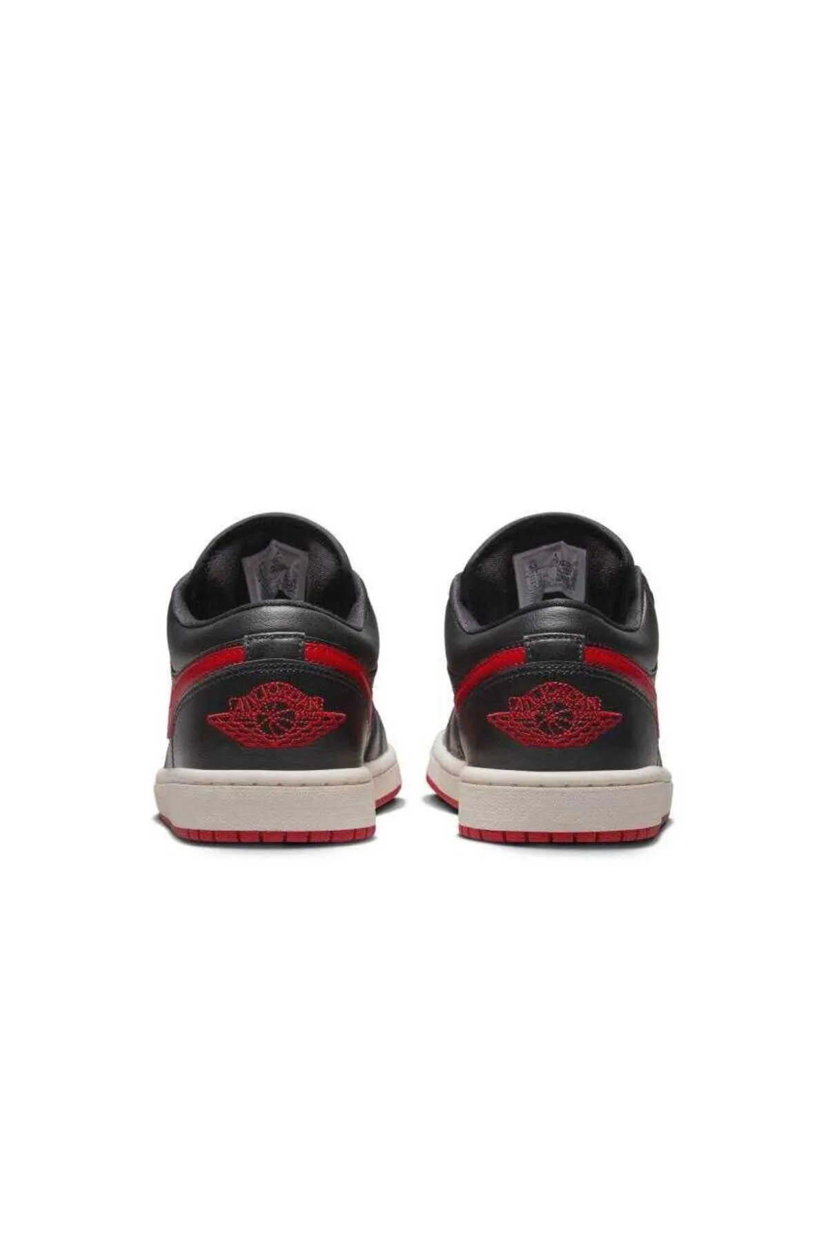 Nike  Air Jordan 1 Low Damen-Basketballschuhe