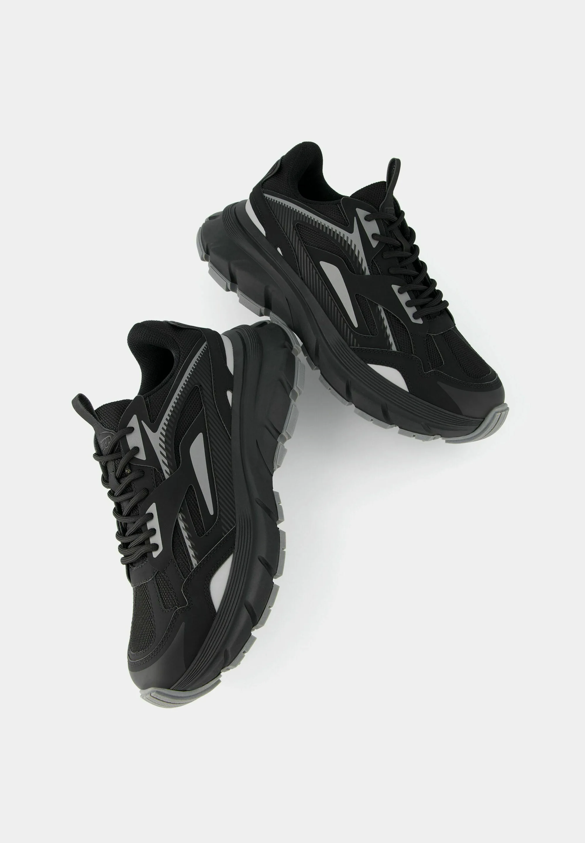 Bershka MULTIPIEZA - Zapatillas bajas