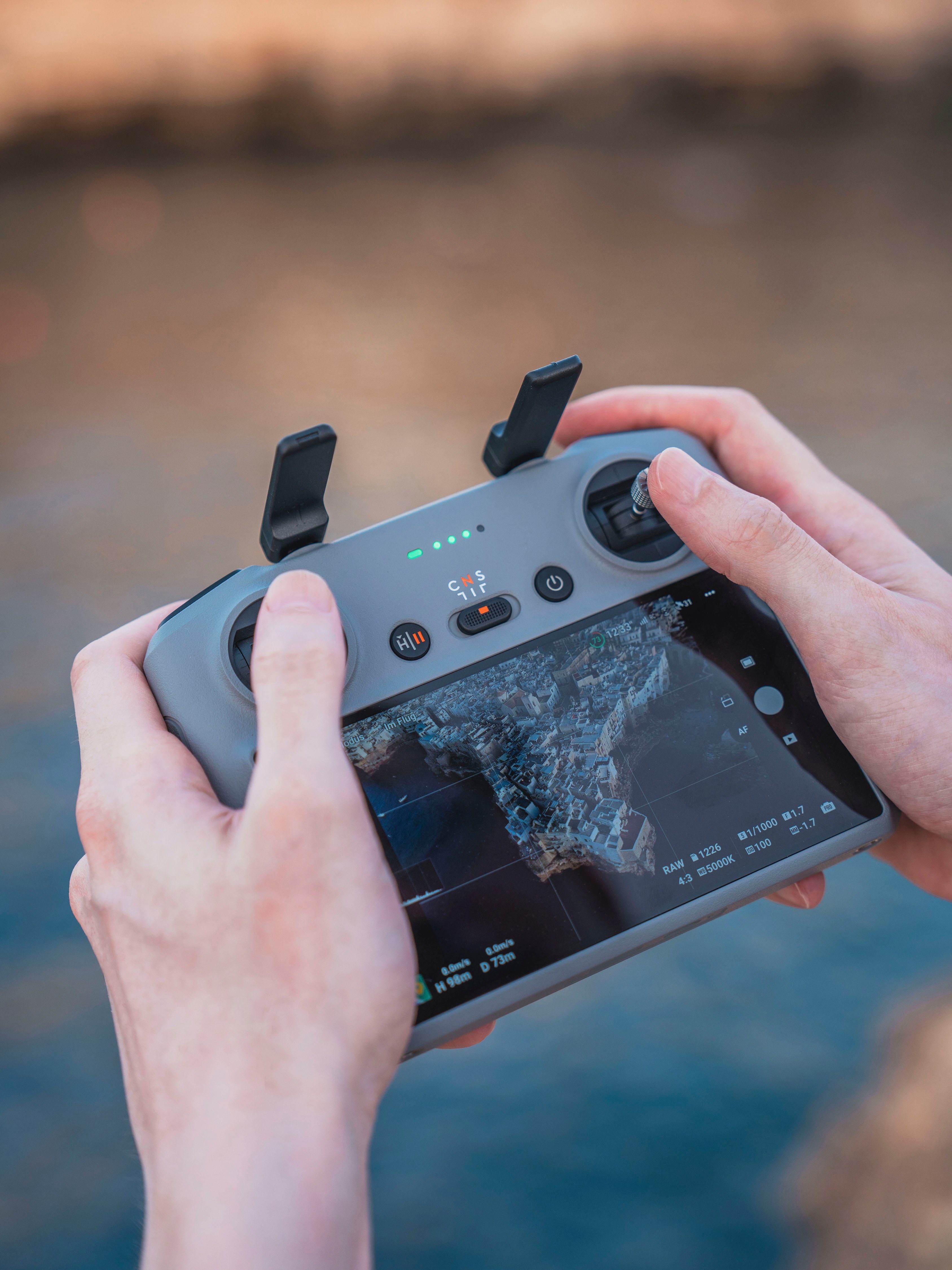 DJI Mini 4 Pro (DJI RC 2) (GL) Drohne (4K Ultra HD)