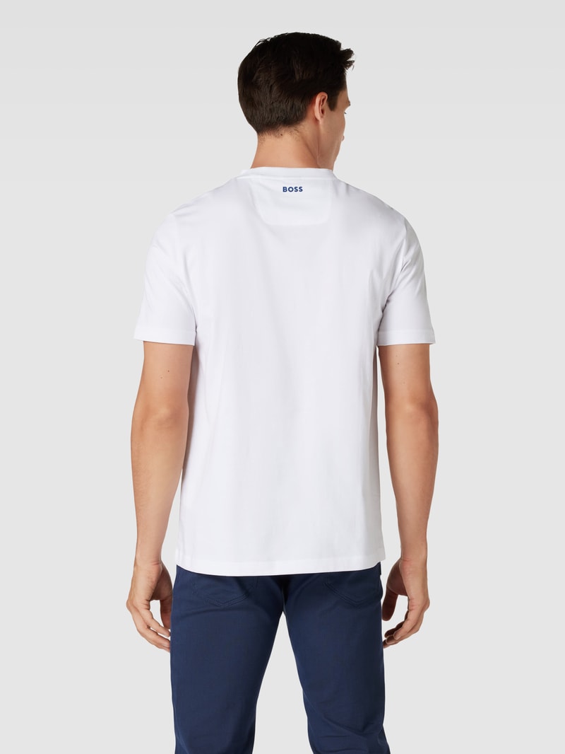 T-Shirt mit geripptem Rundhalsausschnitt in weiß