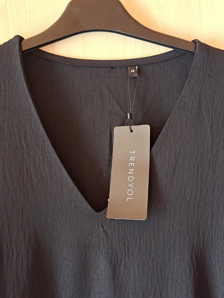 trendyol Kleid in Schwarz günstig kaufen 42