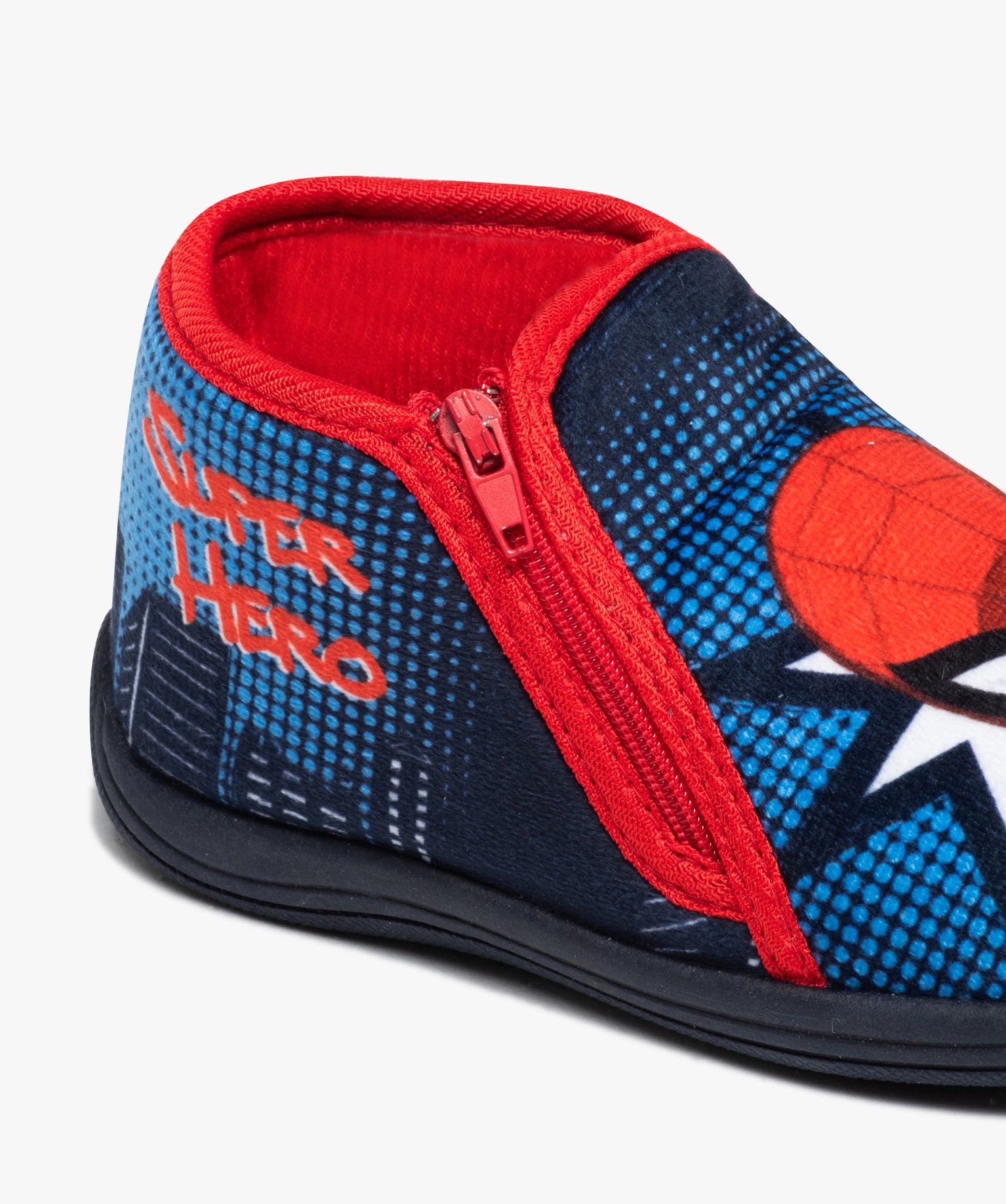 Chaussons bébé Garçon super héros en velours bleu | GEMO