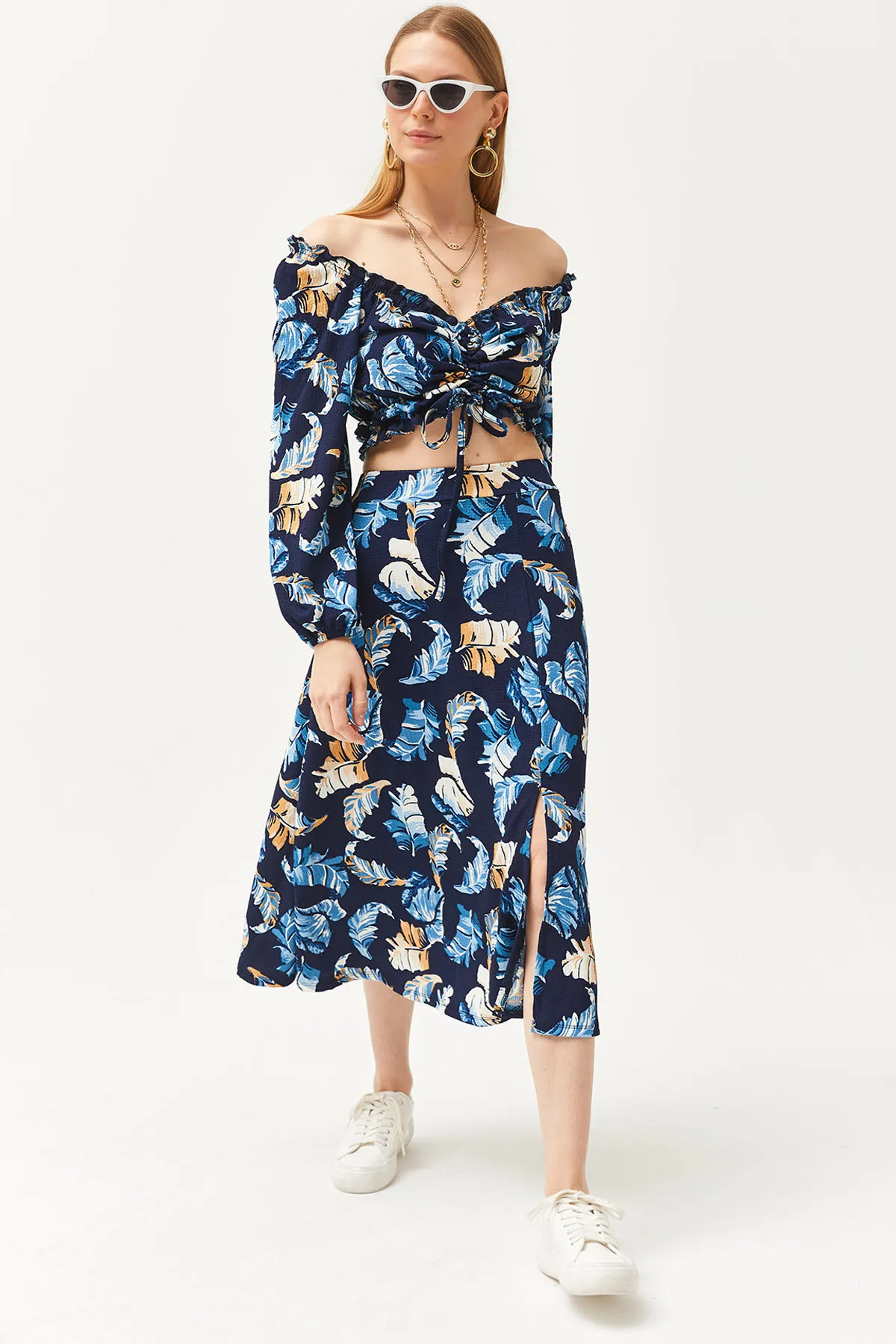 Olalook  Marineblaues Damen-Set aus Oberteil, Bluse, Unterteil und Rock mit Schlitz, TKM-19000188