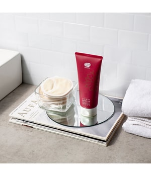 WHAMISA Organic Flowers Foam Cleansing Cream Reinigungscreme 200 ml