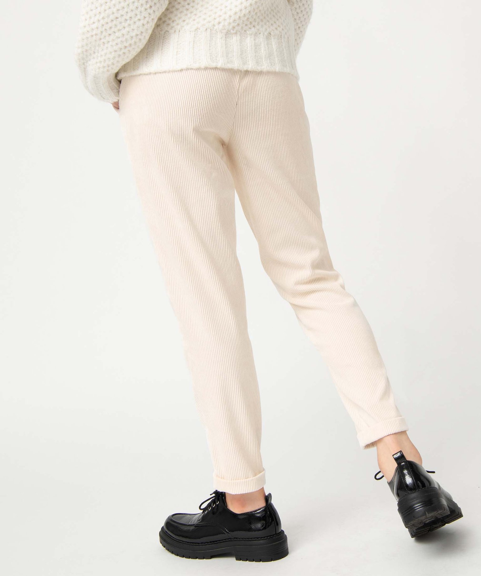 Pantalon femme en velours ctelé coupe large ecru | GEMO