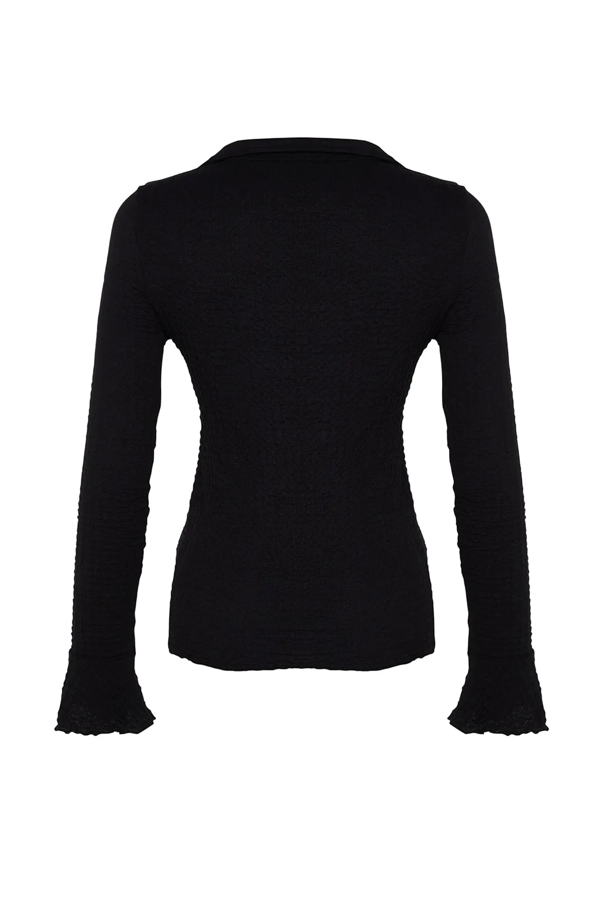 Trendyol Collection  Schwarzes Premium-Textur-Stretch-Strickhemd mit spanischen Ärmeln TWOAW24GO00004