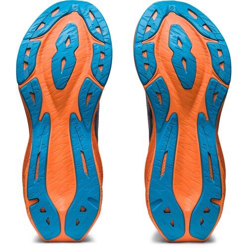 HERREN LAUFSCHUHE NOVABLAST™ 3 LE