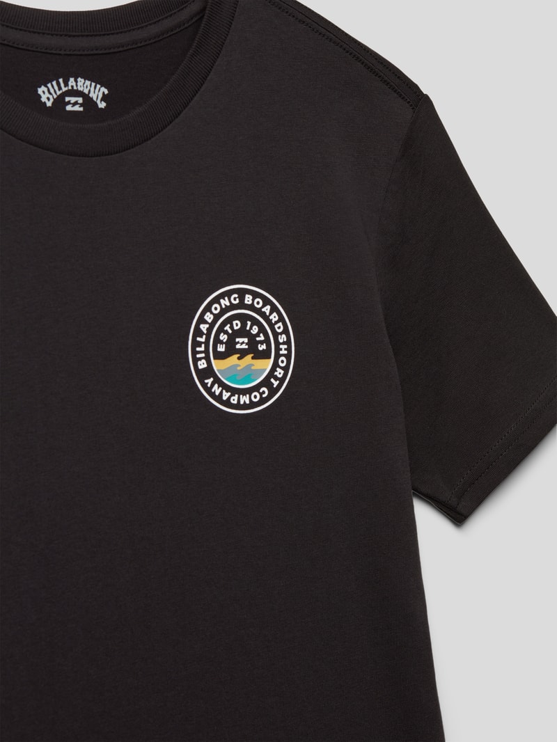 T-Shirt mit Label-Print Modell 'WALLED' in schwarz