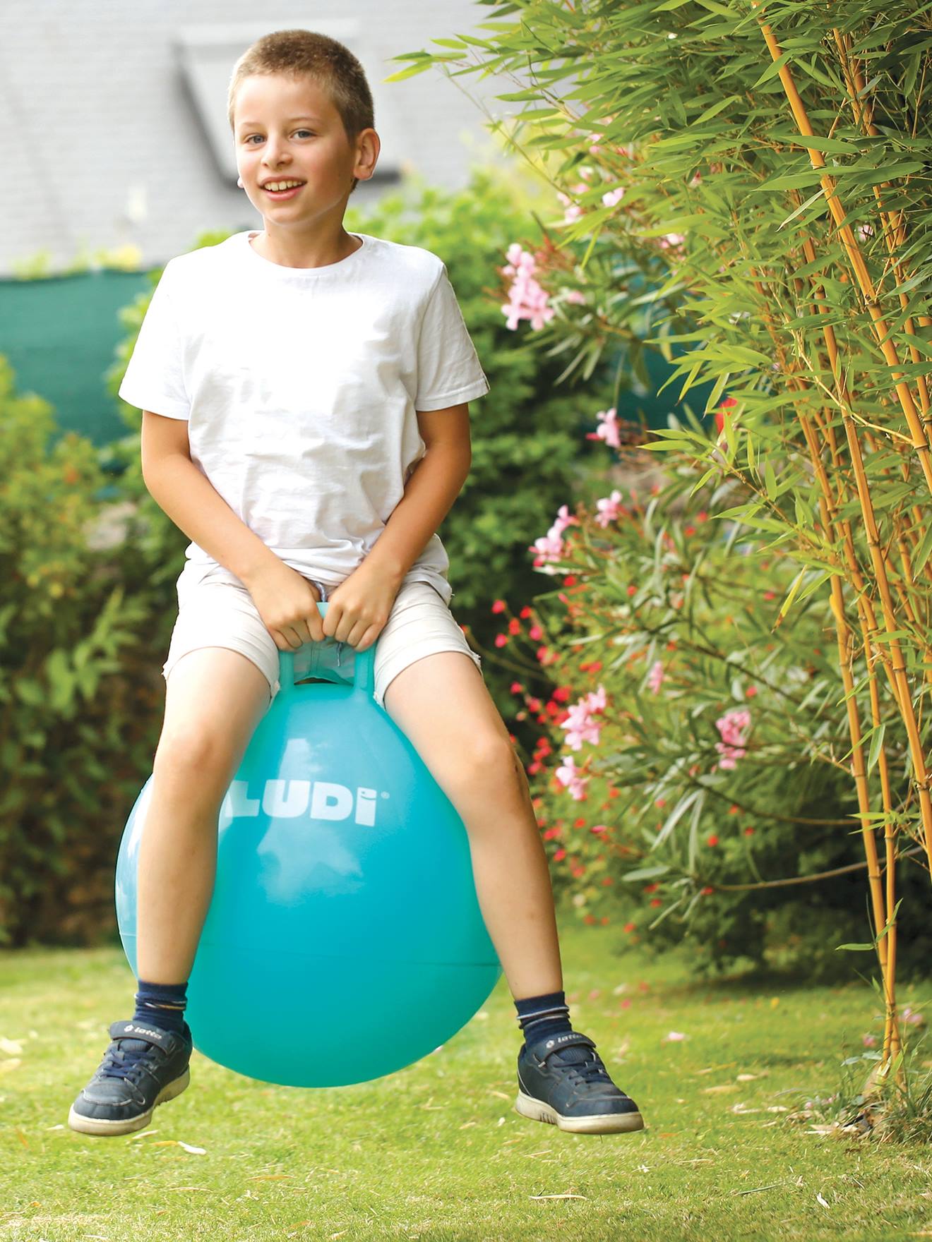 Ballon sauteur XXL rouge