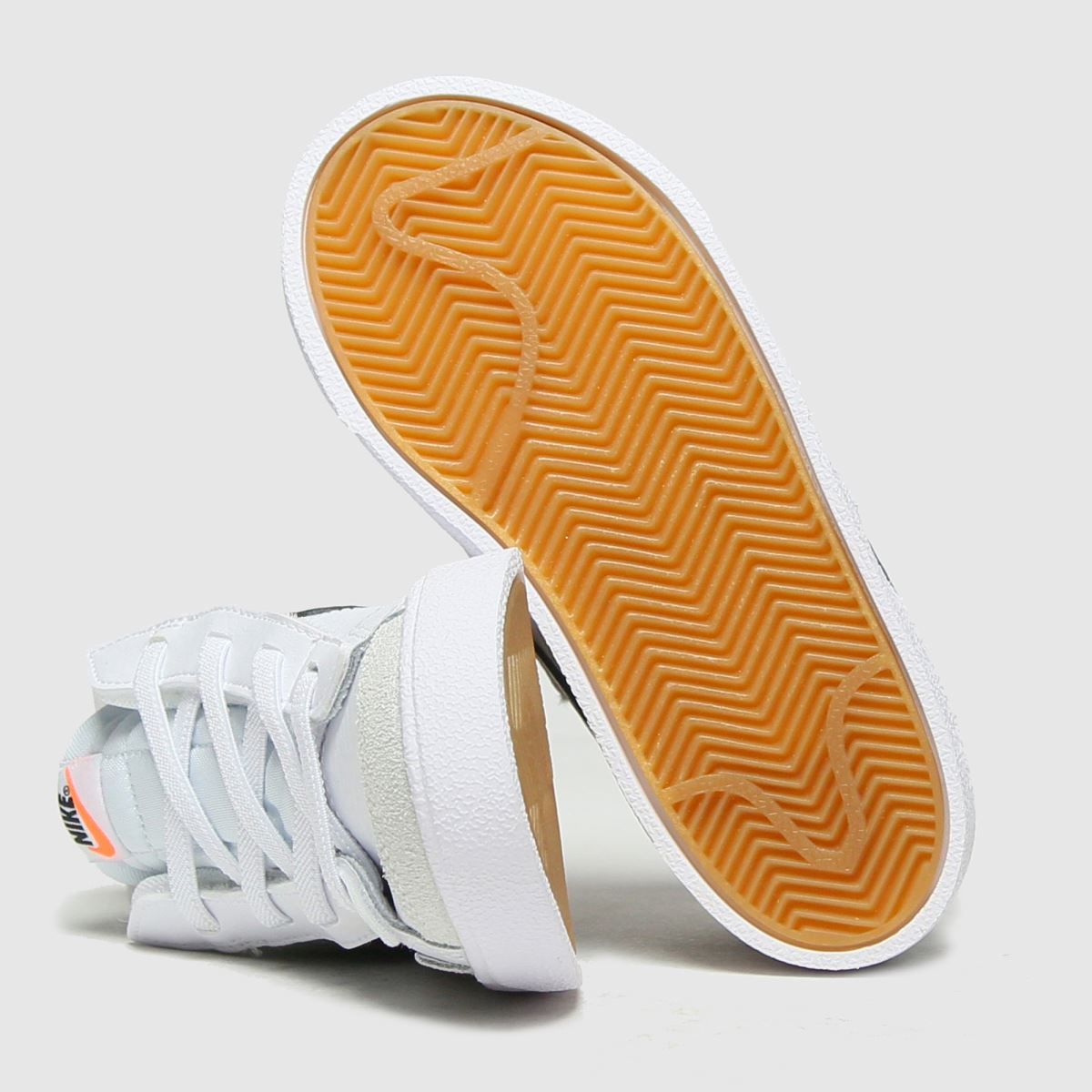 Nike fehér és fekete blézer Mid 77 kisgyermek cipő