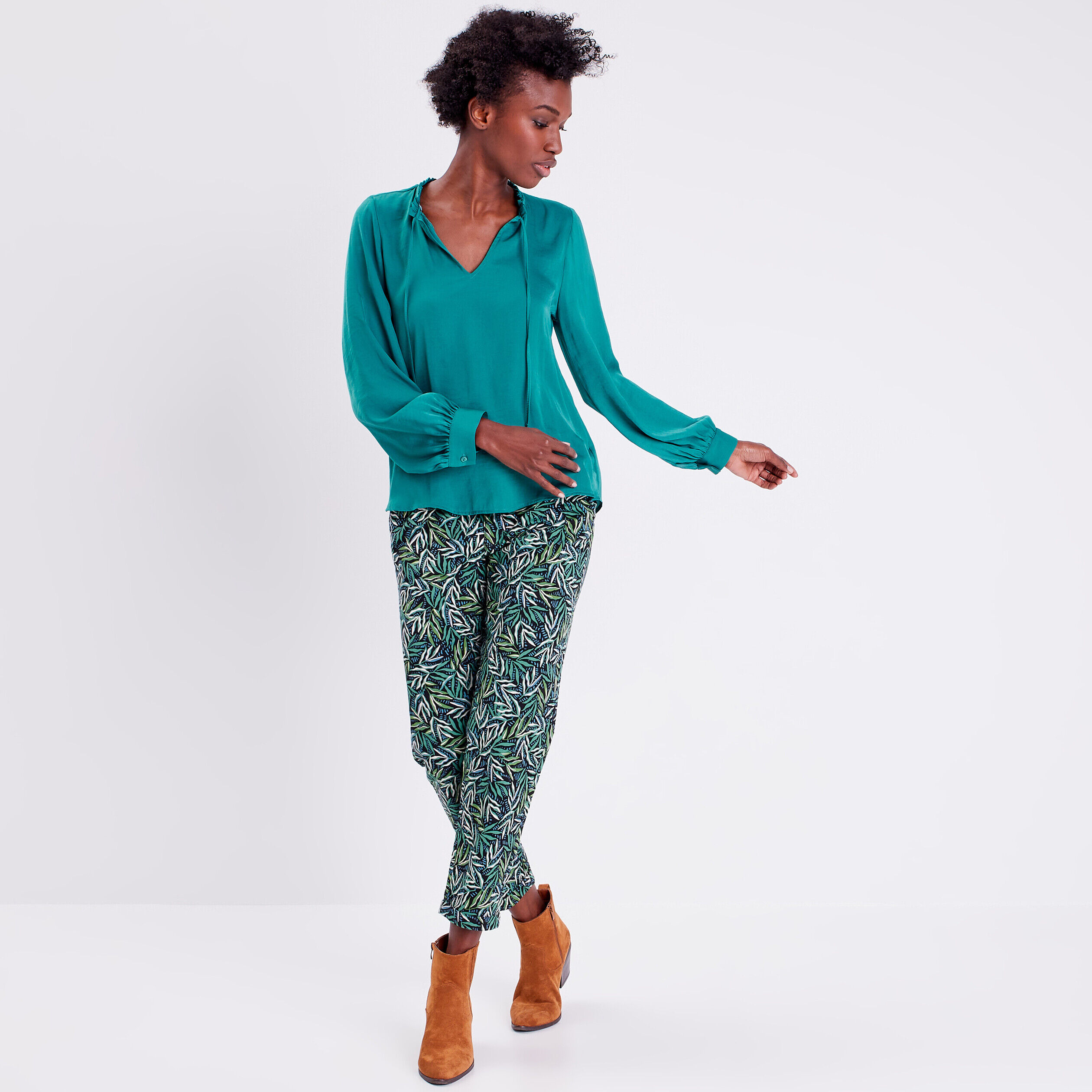 Blouse manches longues satinée vert émeraude femme | Cache Cache