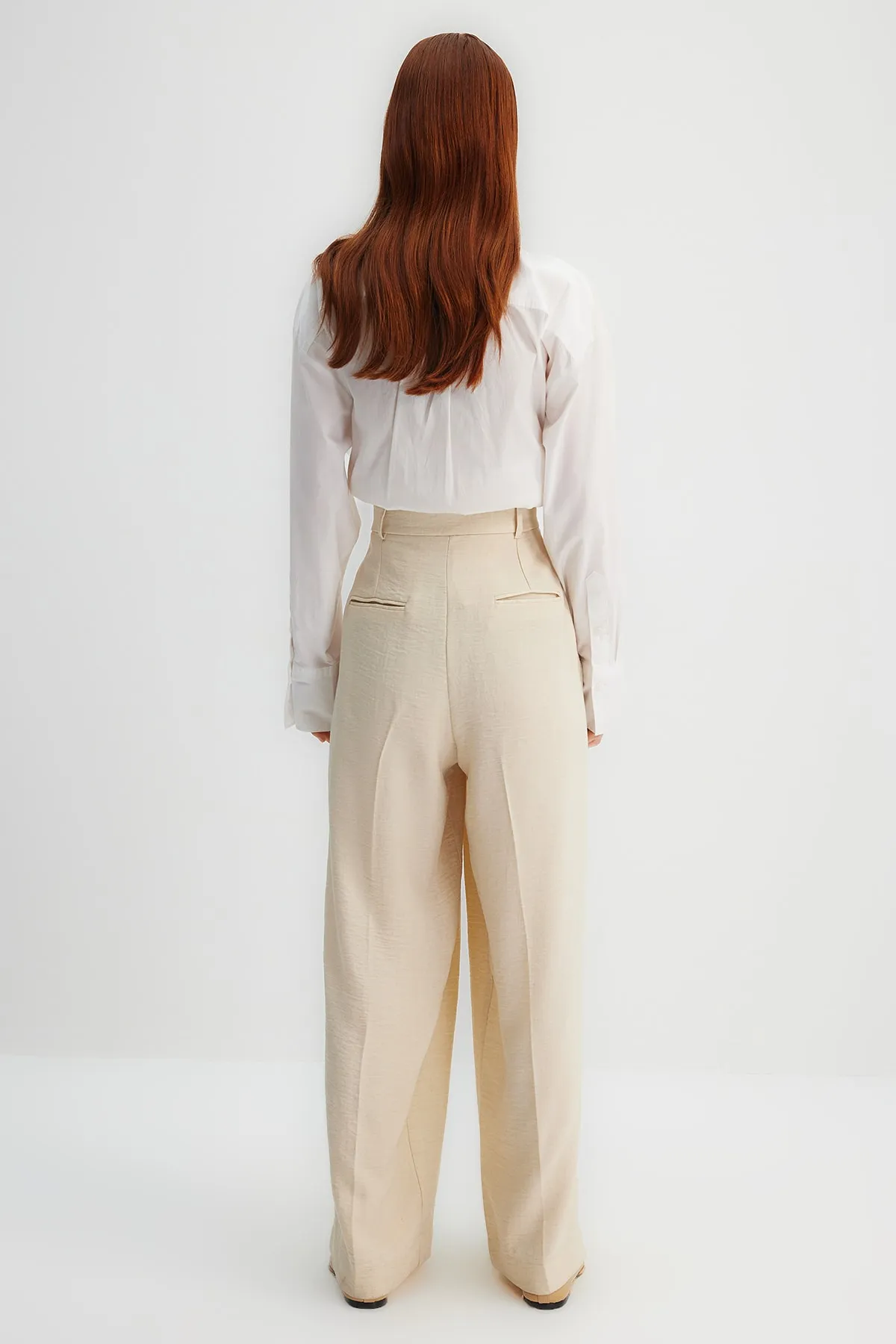 Trendyol Modest  X Kevser Sarıoğlu Beige gewebte Hose mit hoher Taille und weitem Bein TCLSS23TP00006