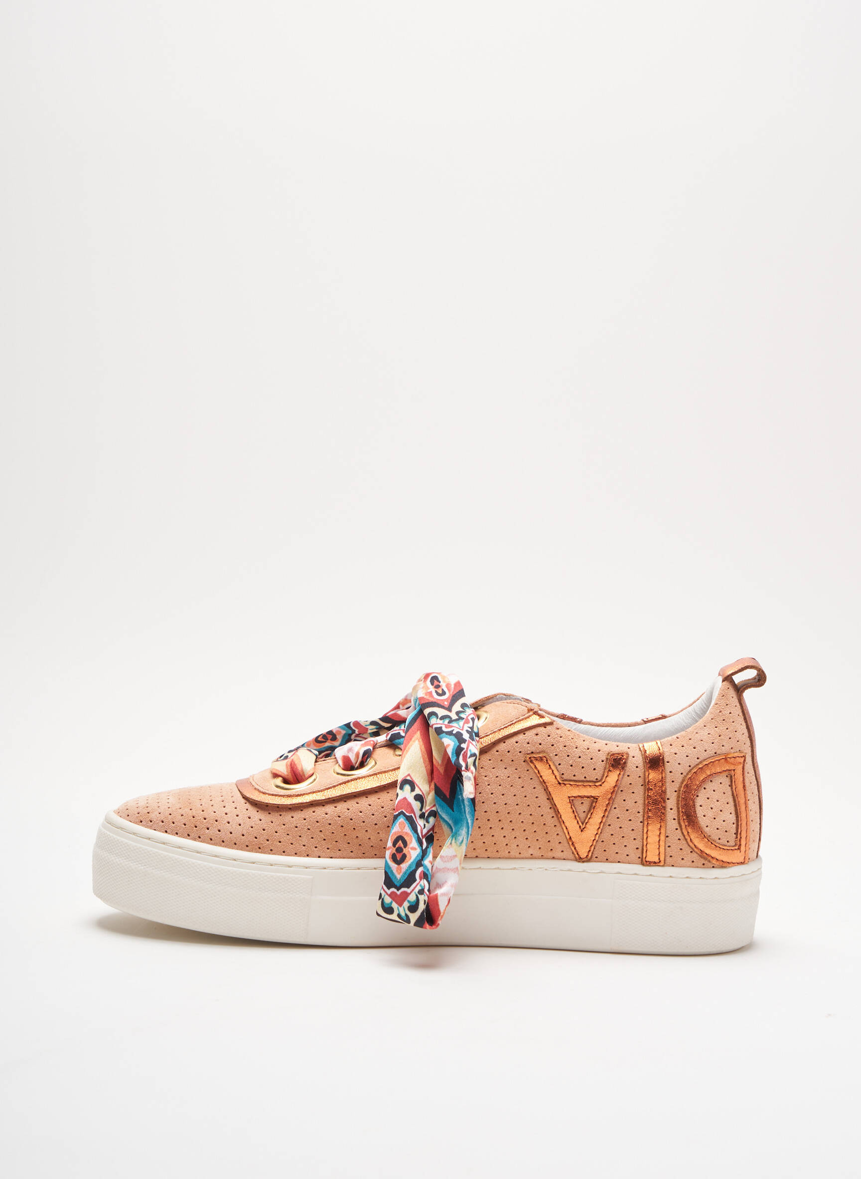 Vaddia Baskets Femme couleur orange