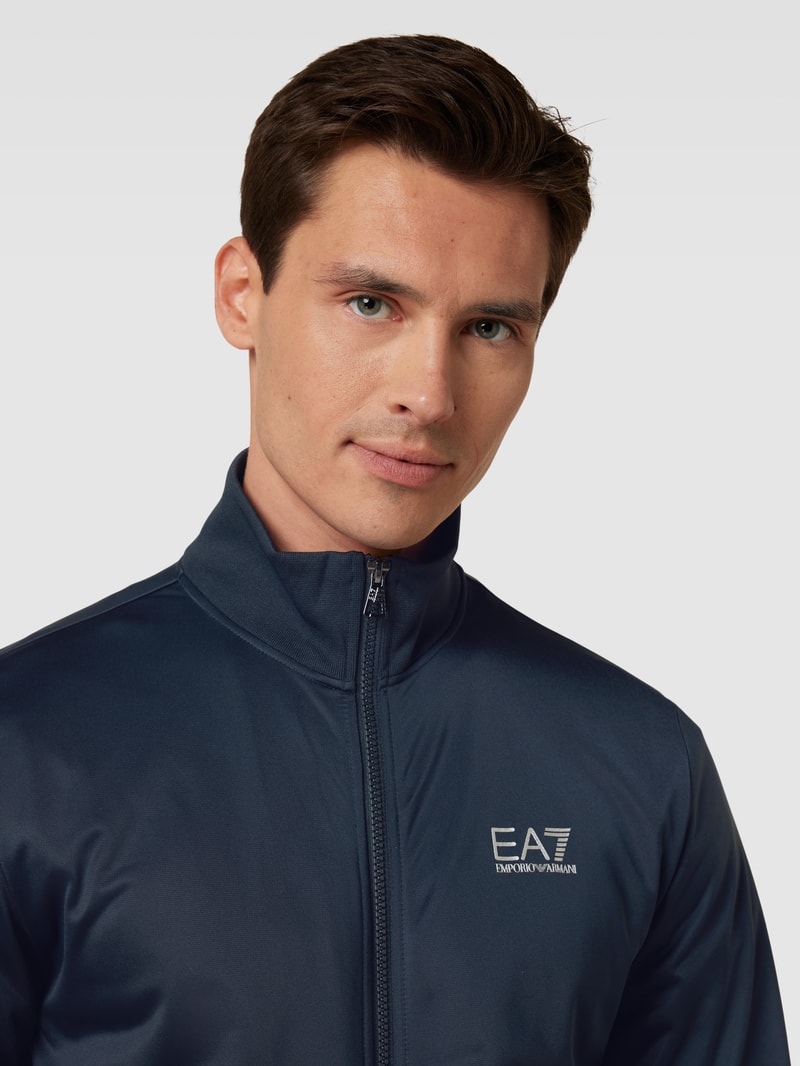 Sweatanzug mit Label-Details in marineblau