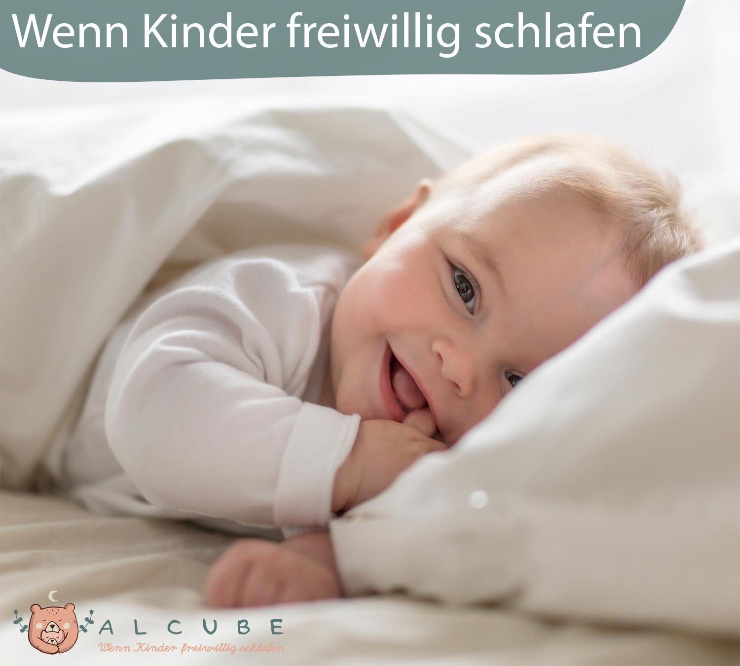 Alcube Babybett Emmi I Entdecken Sie unser Babybett - perfekt für Ihr Baby! BESTSELLER, 60x120 cm aus Kiefernholz inkl. Lattenrost und Rausfallschutz