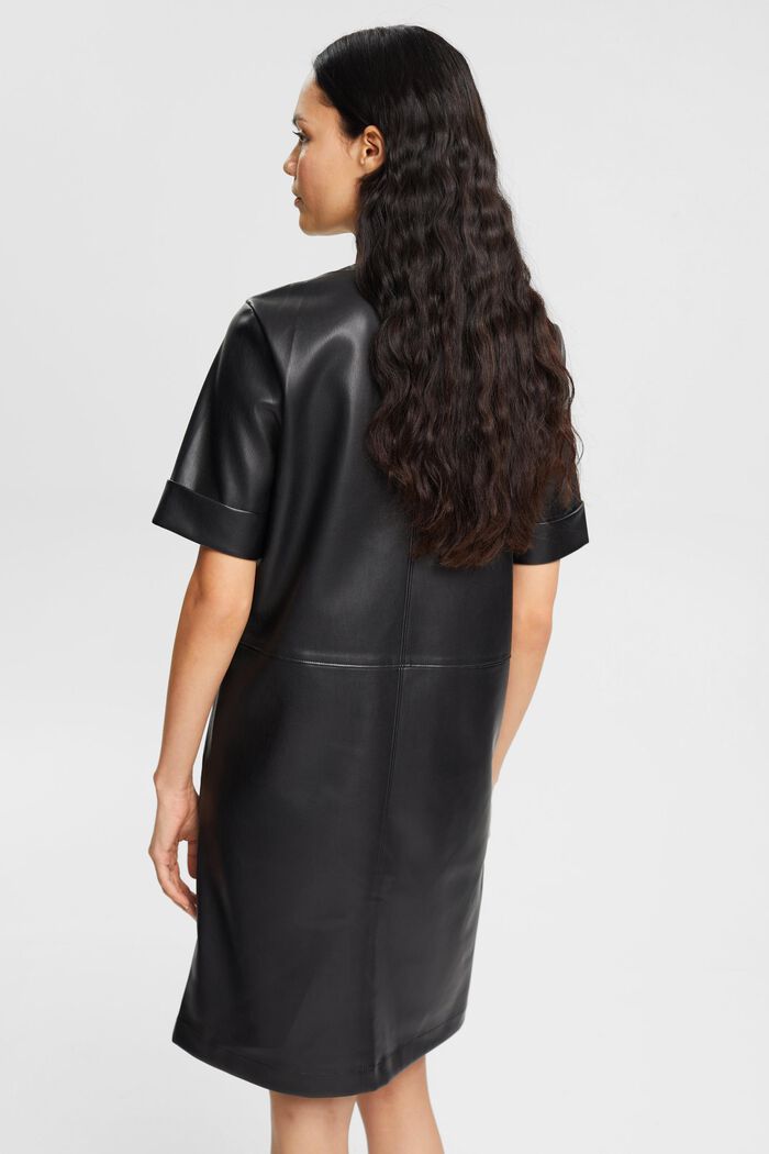 Minikleid aus Kunstleder