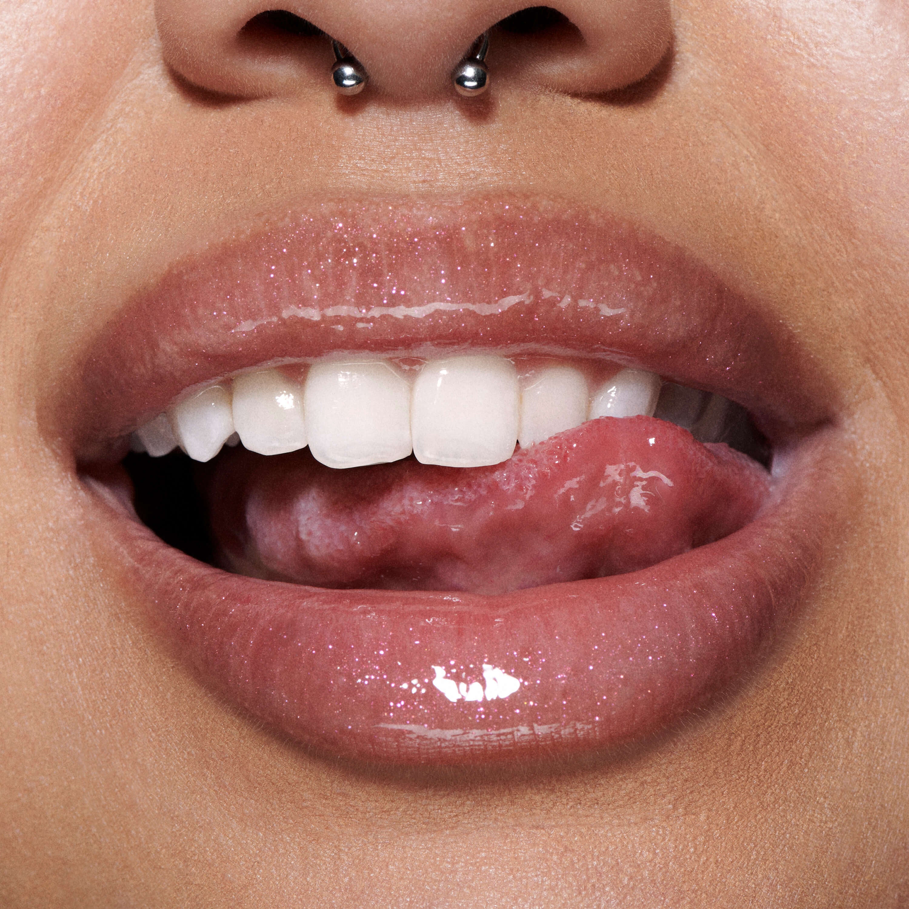 Luciu de buze Lipglass Air Non-Sticky Gloss - Luciu de buze