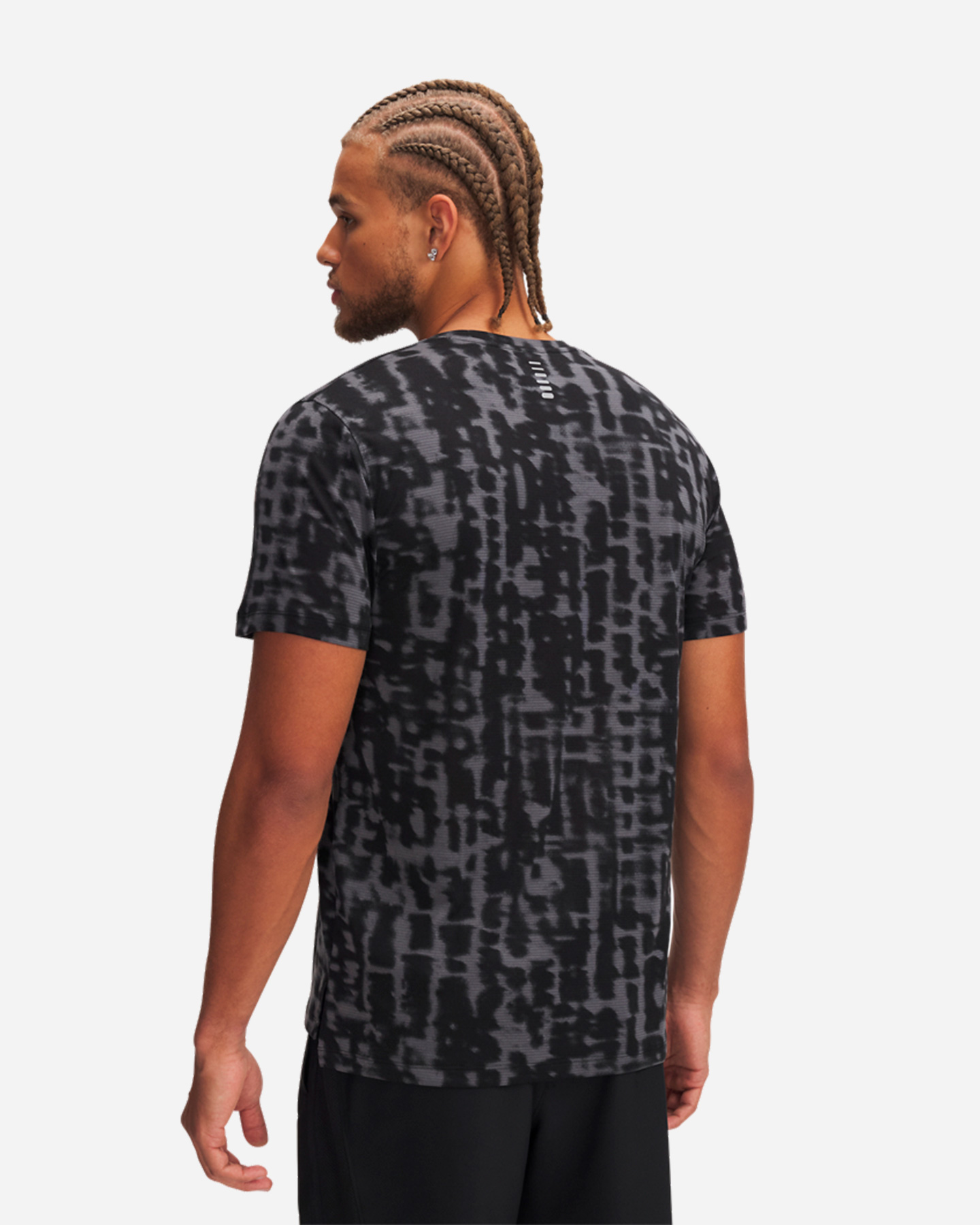 Koszulka do biegania Under Armour Launch z nadrukiem M 77-1389687-0001