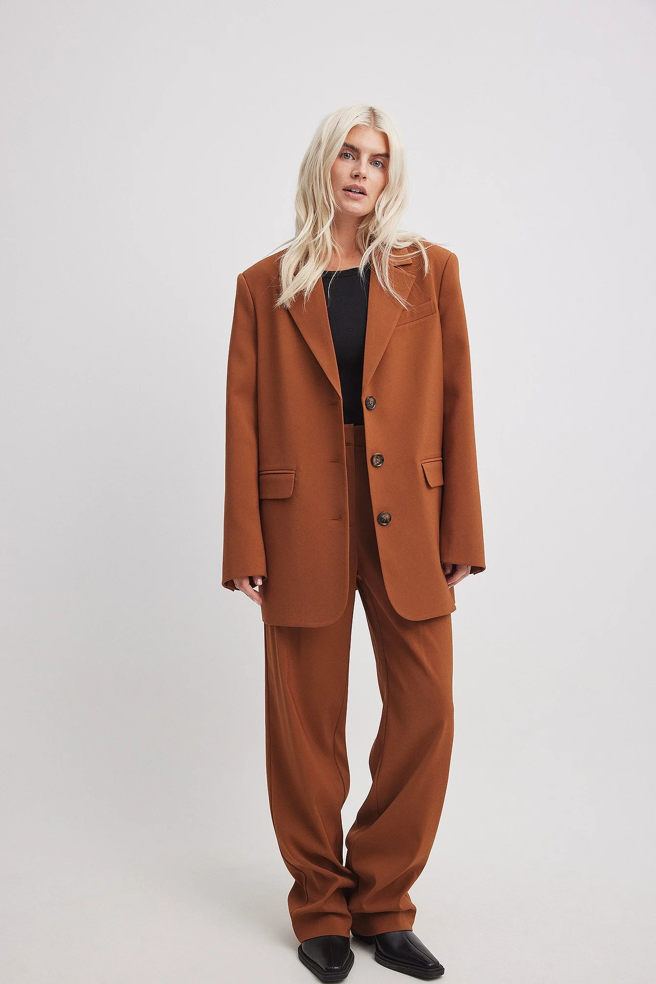 Oversized Blazer mit drei Knöpfen
