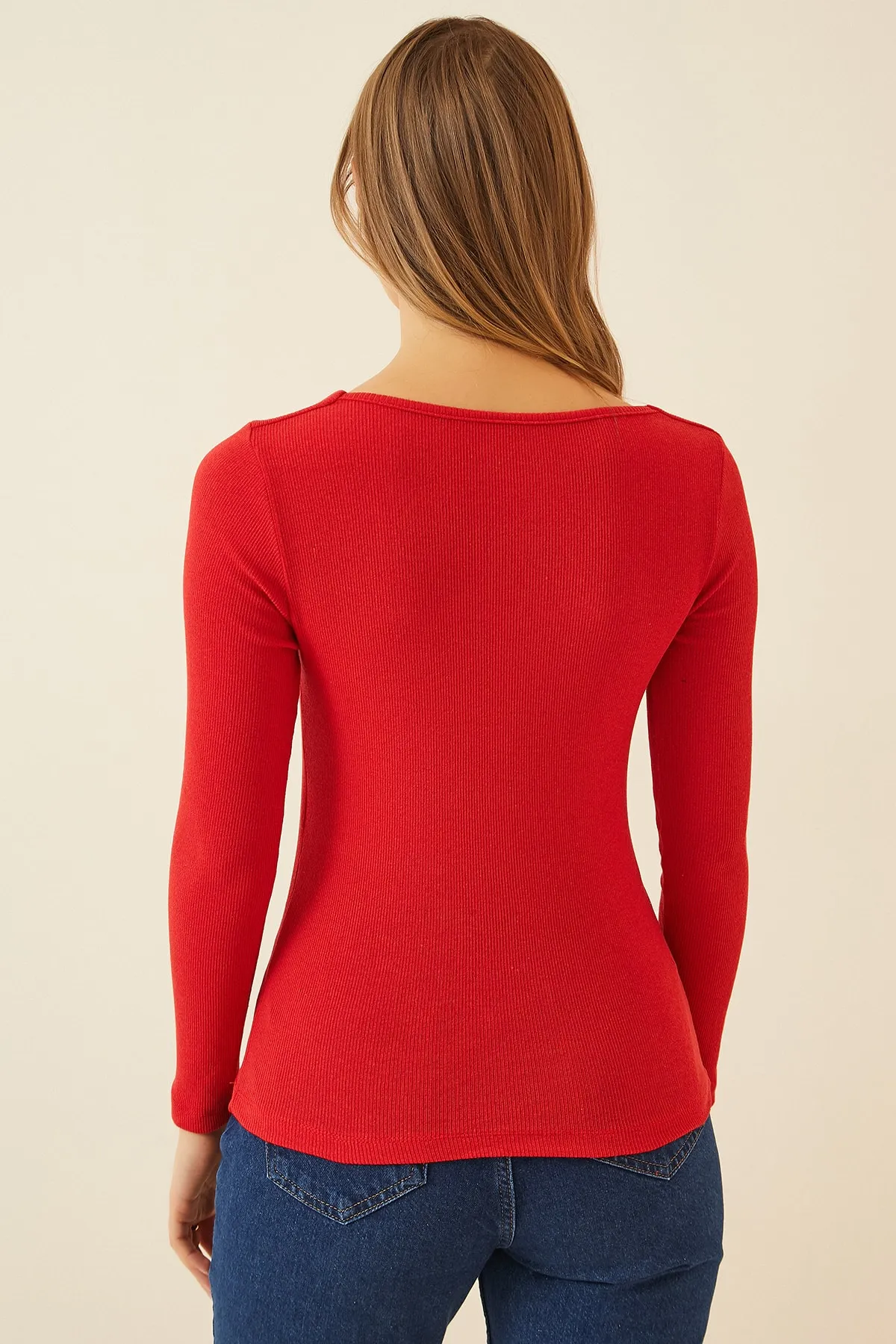 Happiness İstanbul  Rote Strickbluse mit Herzkragen für Damen GT00100