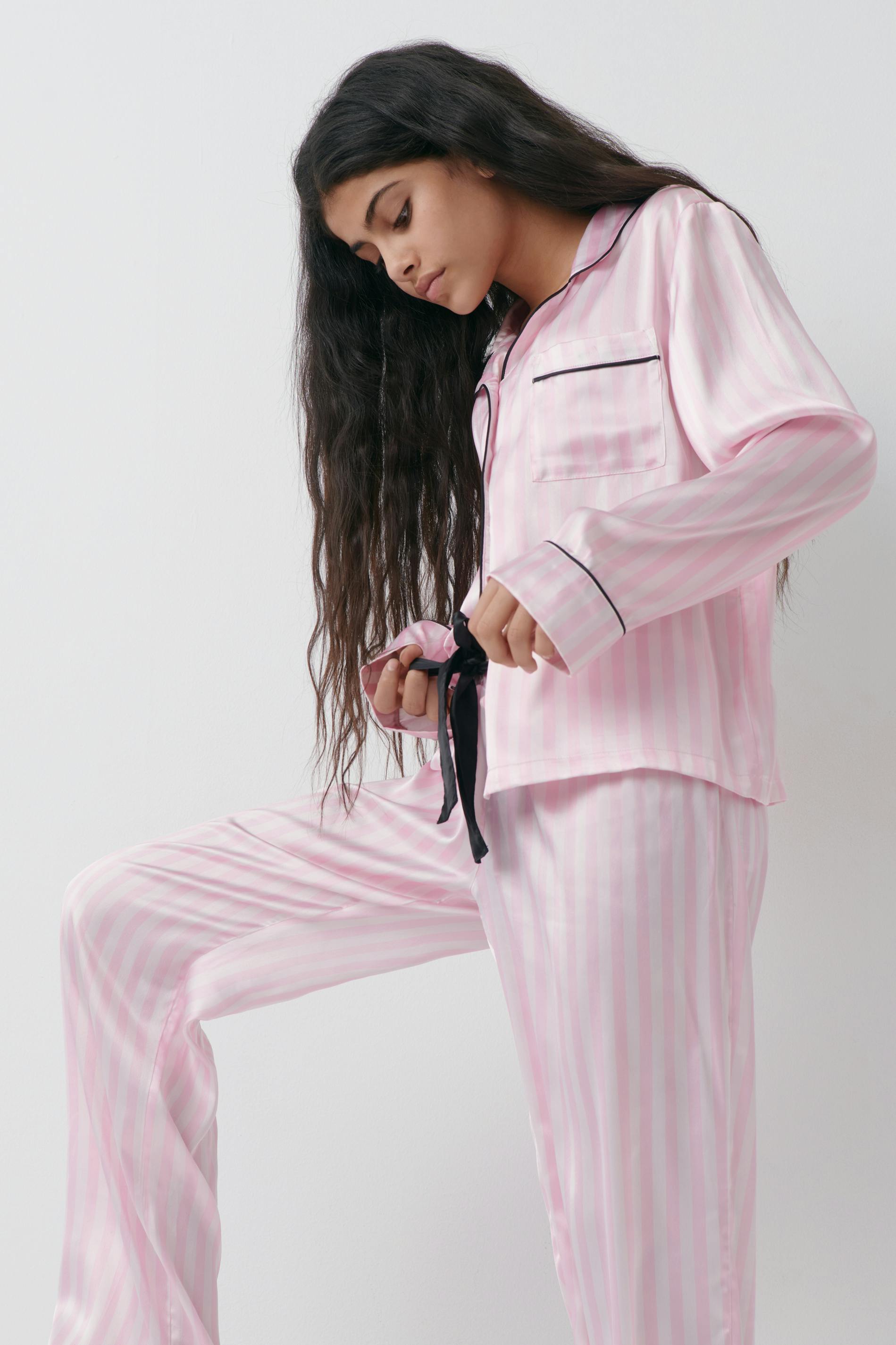 Satin set
