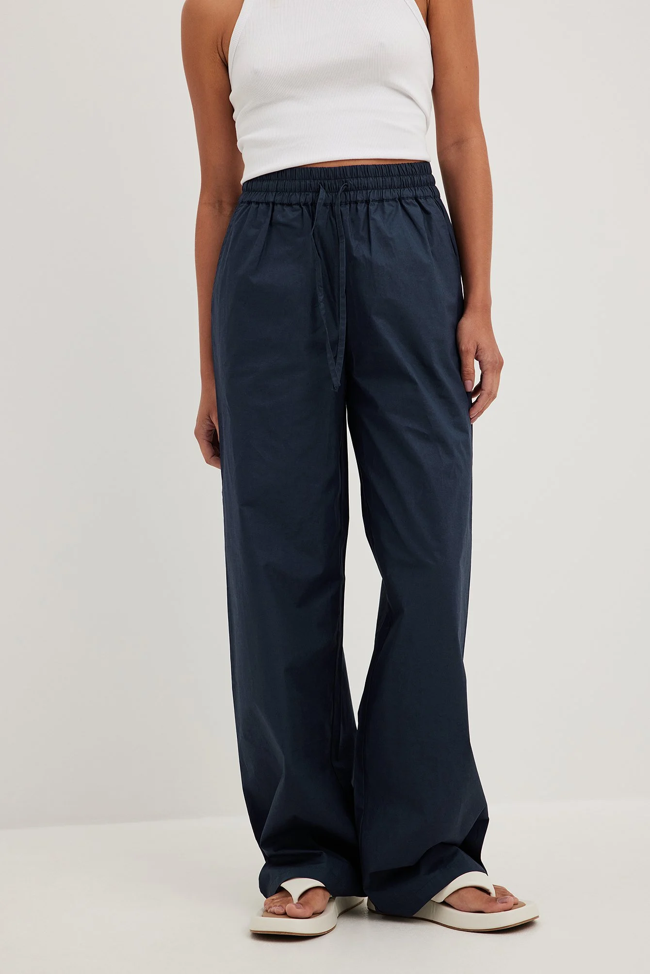 Baumwollhose mit elastischem Bund