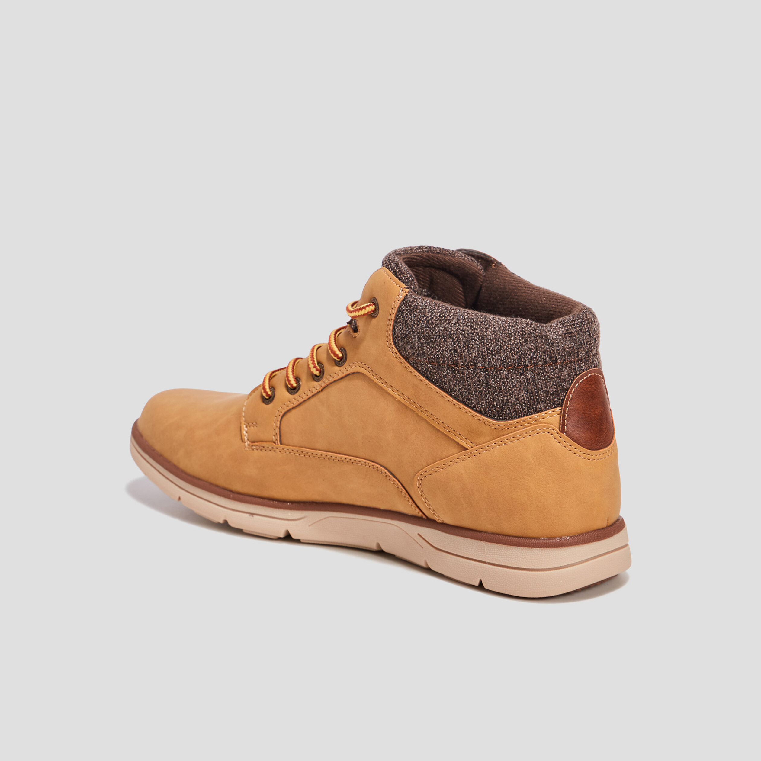 Bottines à lacets jaune homme | La Halle