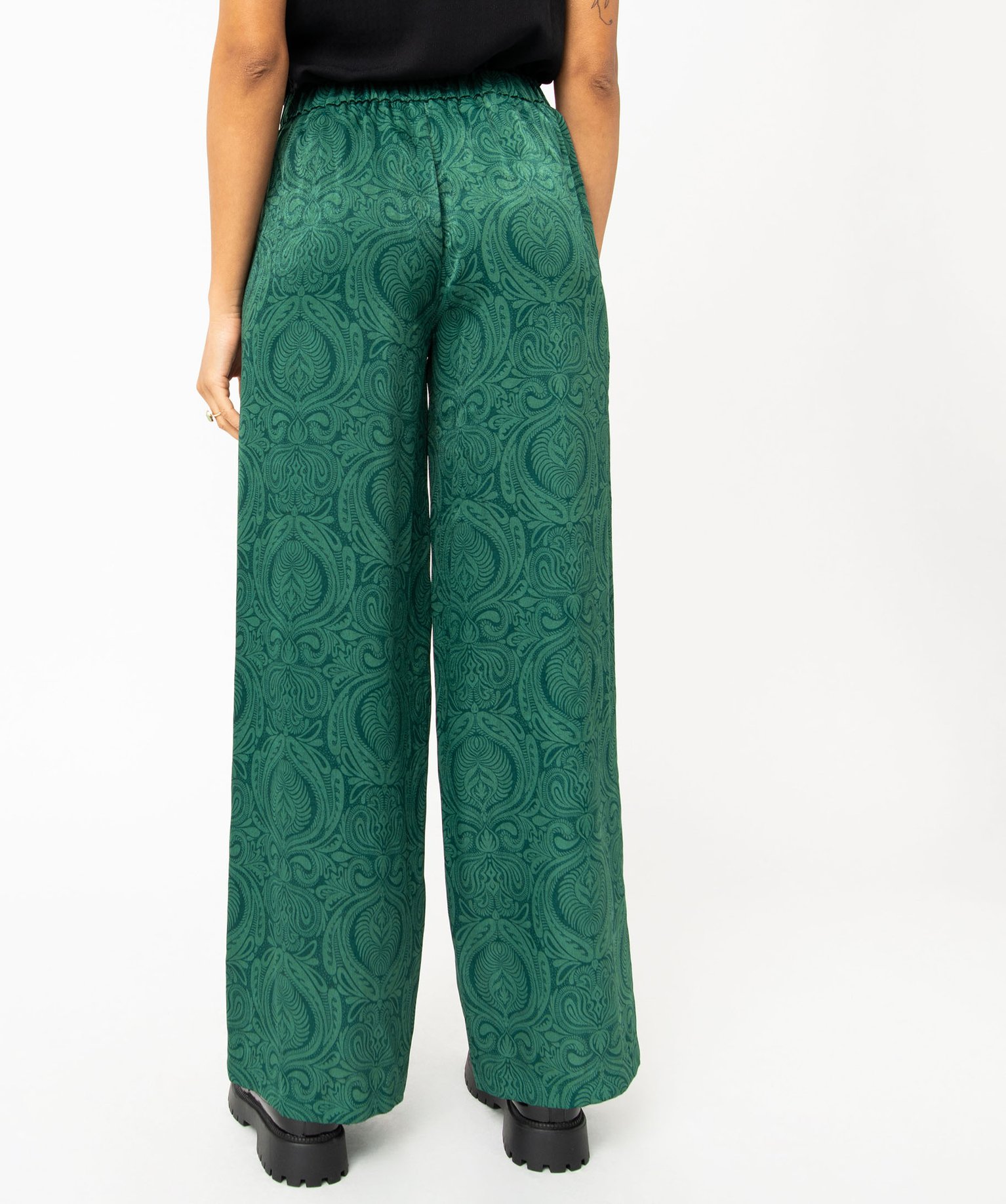 Pantalon large en satin fluide imprimé femme imprime | GEMO