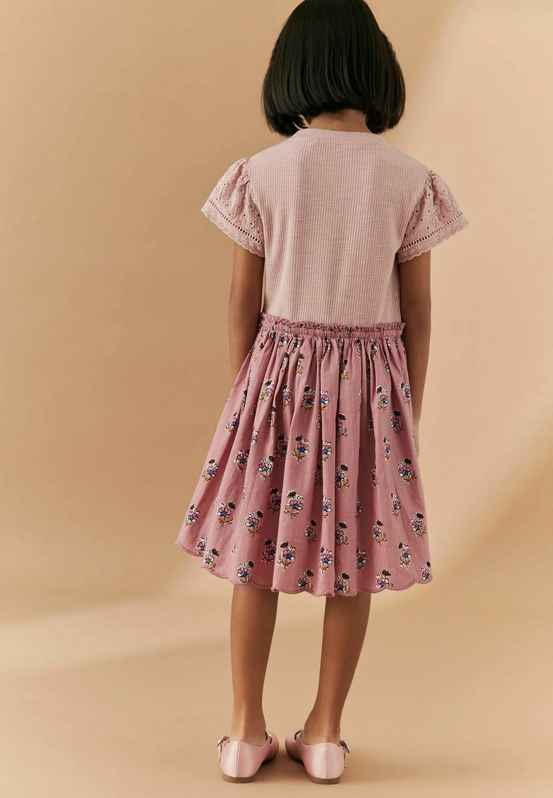 Siguiente REGULAR FIT - Vestido de jersey