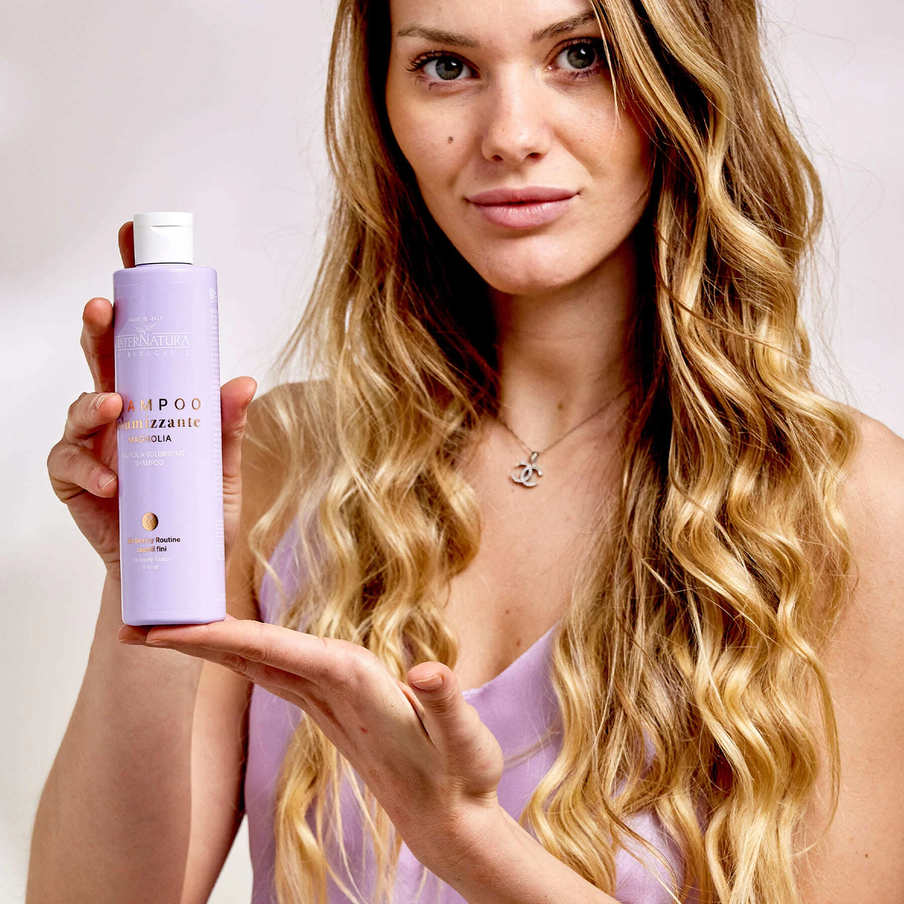Șampon volumizant pentru păr subțire cu Magnolia - Șampon volumizant