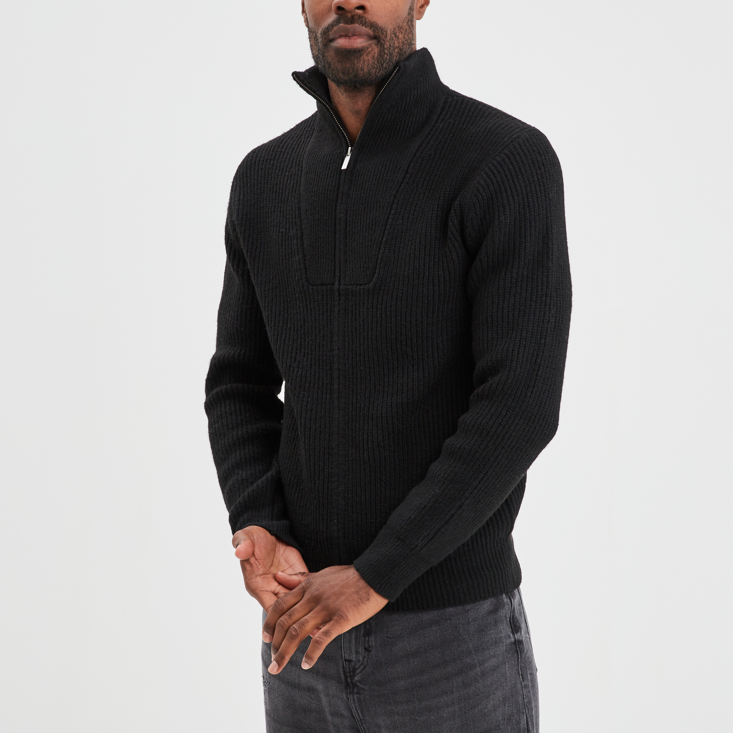 Pull col montant zippé côtelé noir homme | La Halle