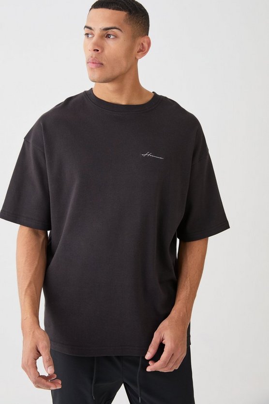 Oversize T-Shirt mit Quiet Luxury Stickerei