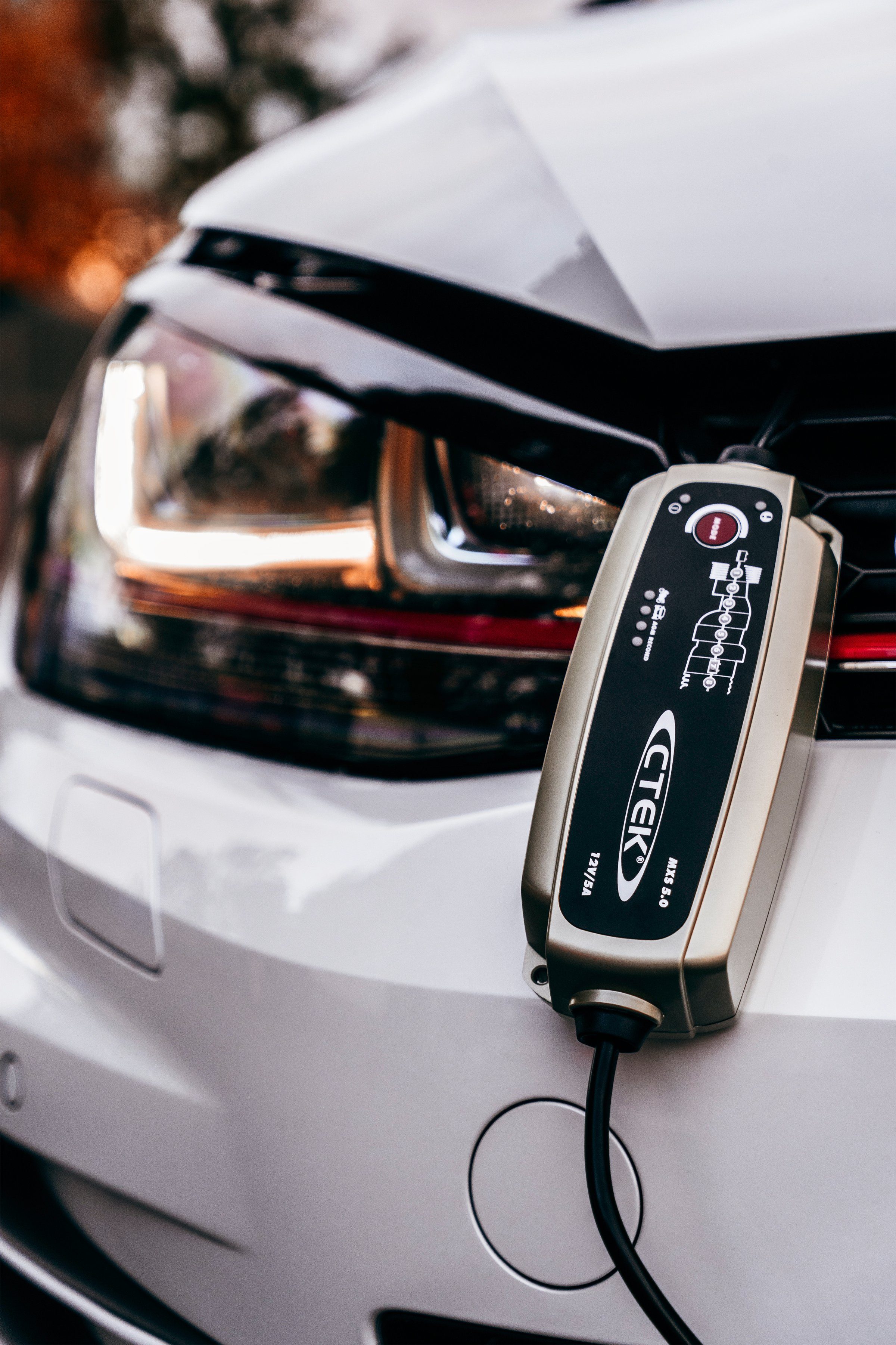 CTEK MXS 5.0 Batterie-Ladegerät (eingebaute Anpassung der Ladespannung an die Umgebungstemperatur)
