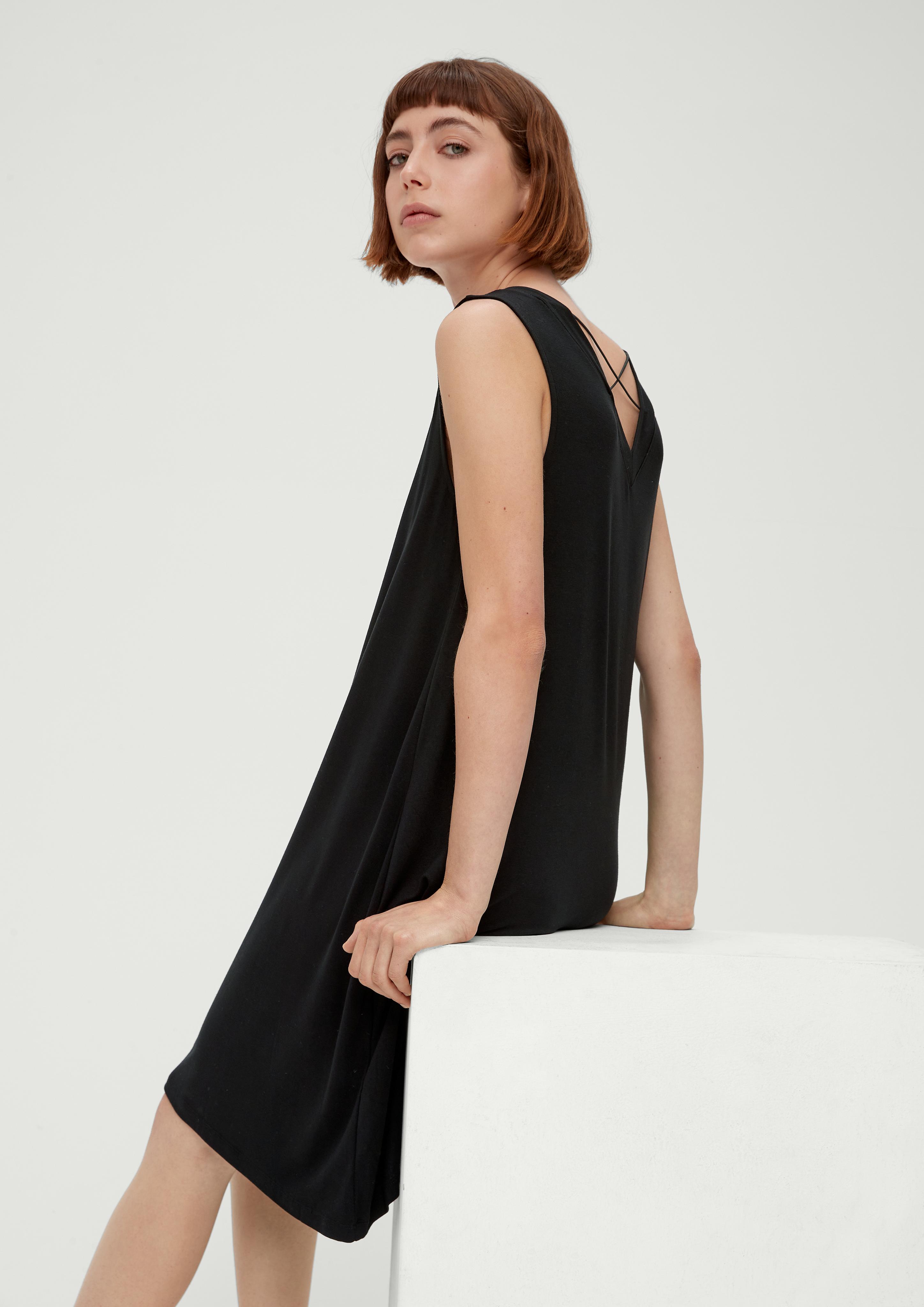 Jerseykleid aus Viskosestretch  2132201-9999