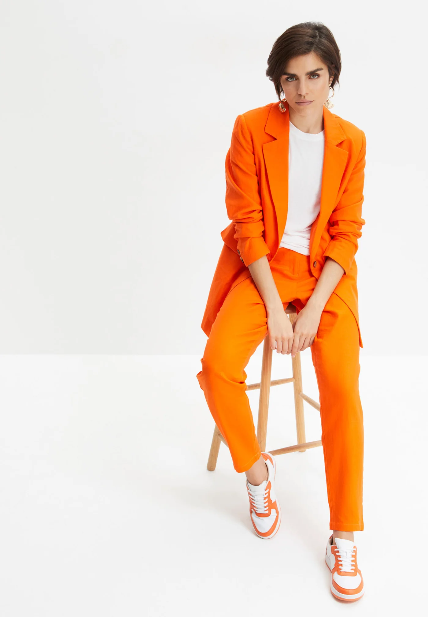 bonprix MIT KNOPFDETAIL AM ÄRMEL - Blazer
