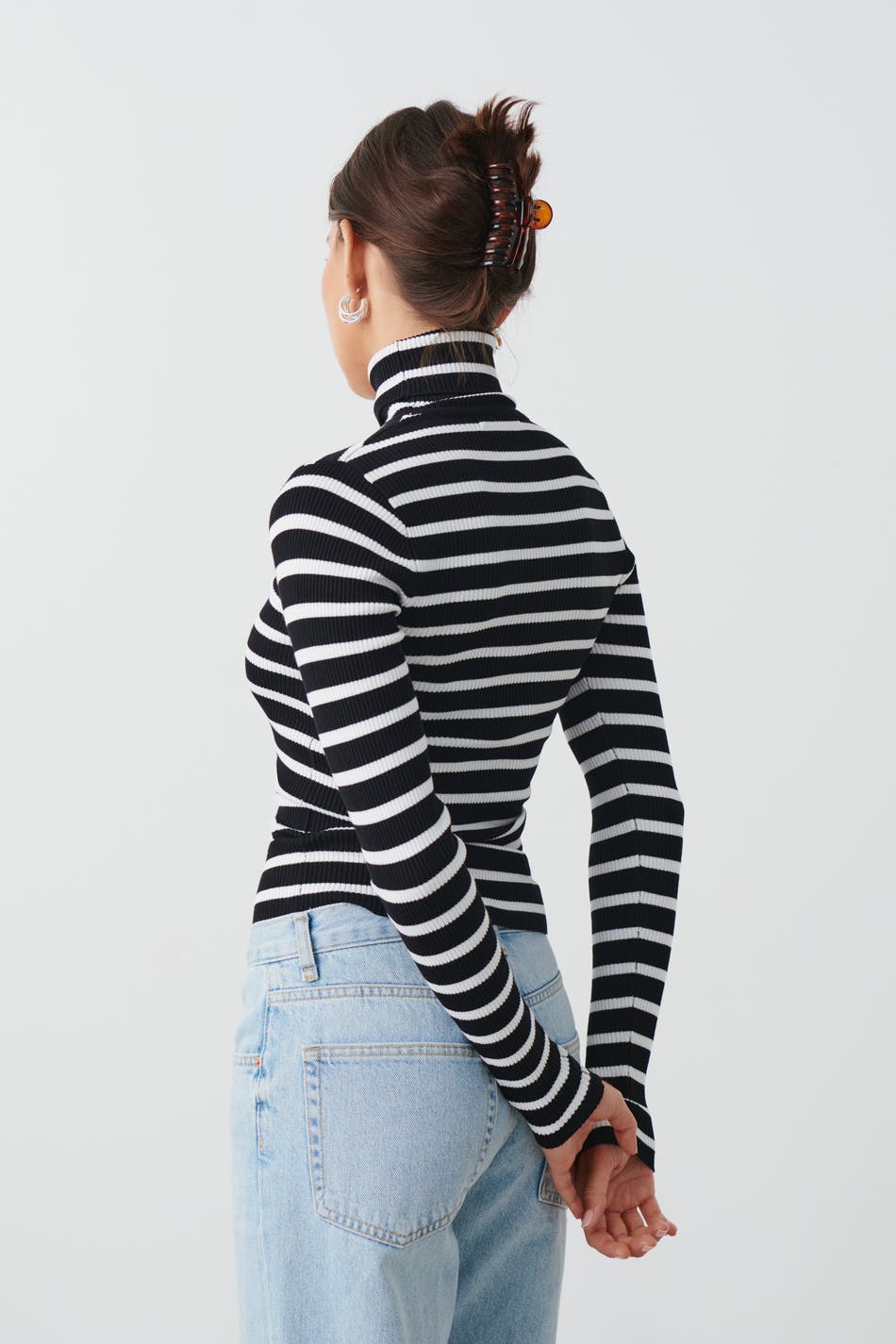 Knitted turtleneck top